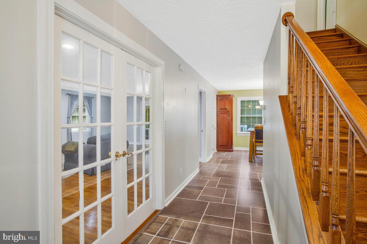 STONE FARM - Residential