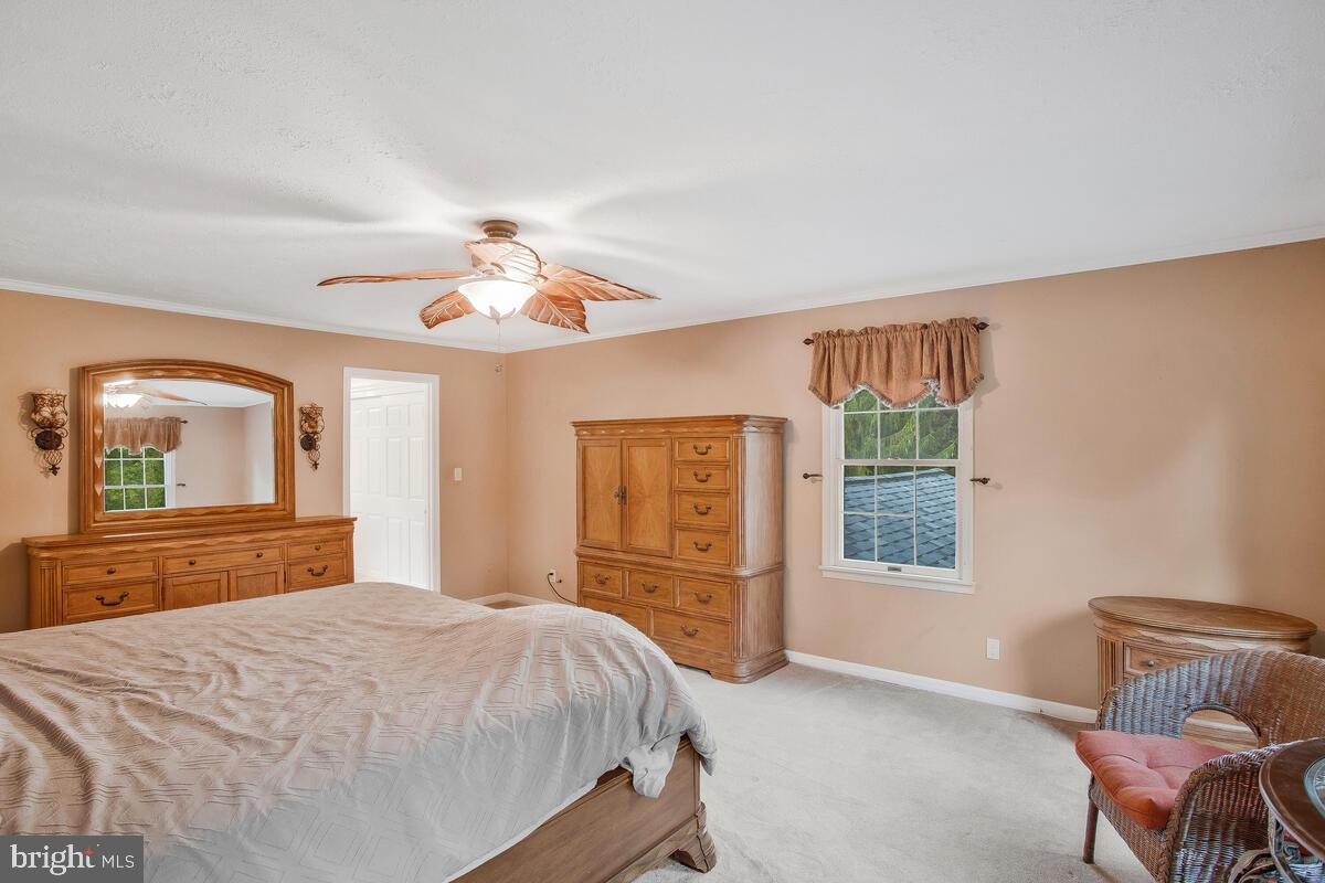 STONE FARM - Residential