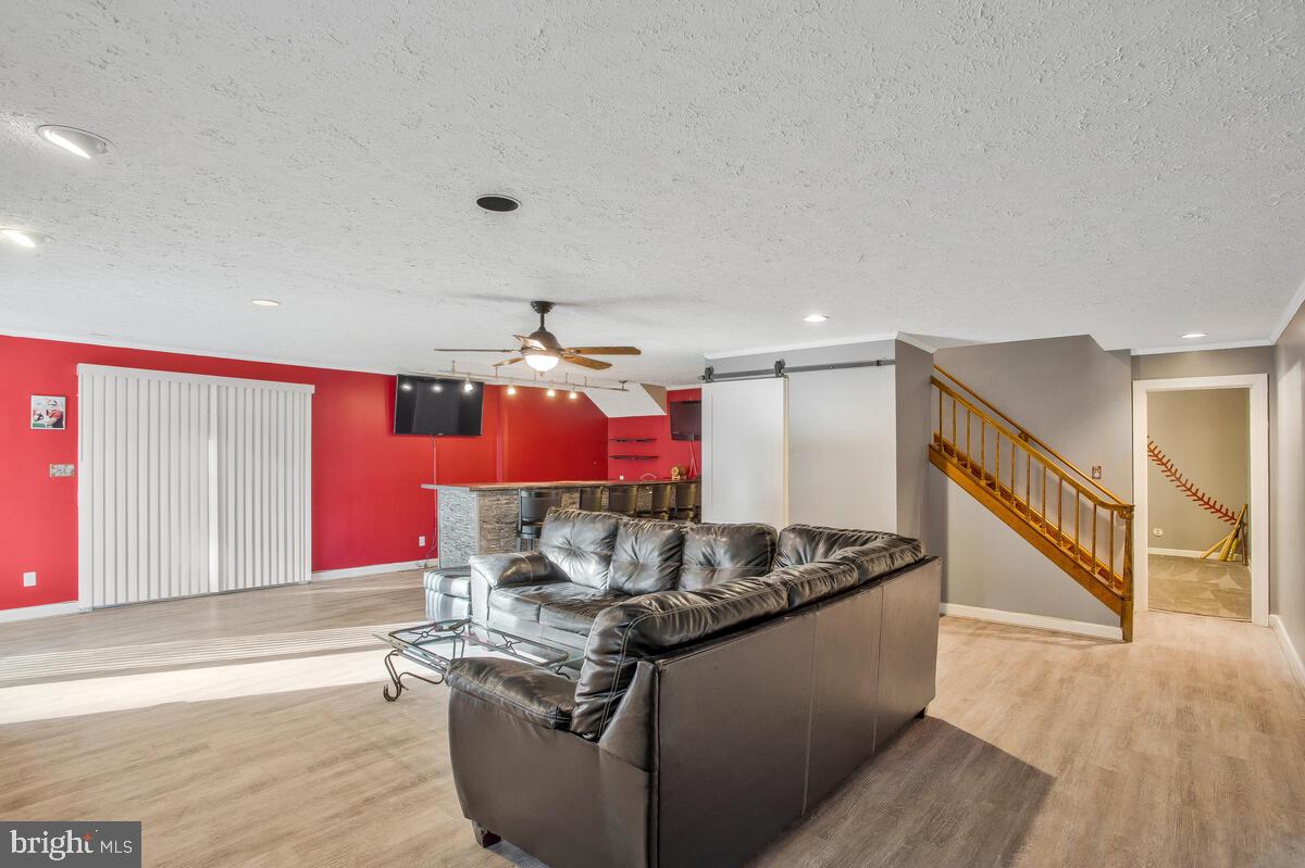 STONE FARM - Residential