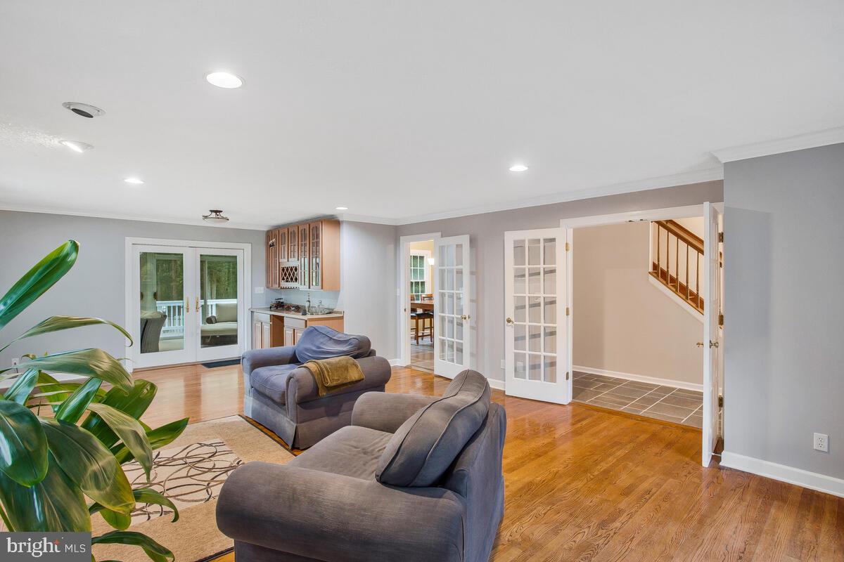 STONE FARM - Residential