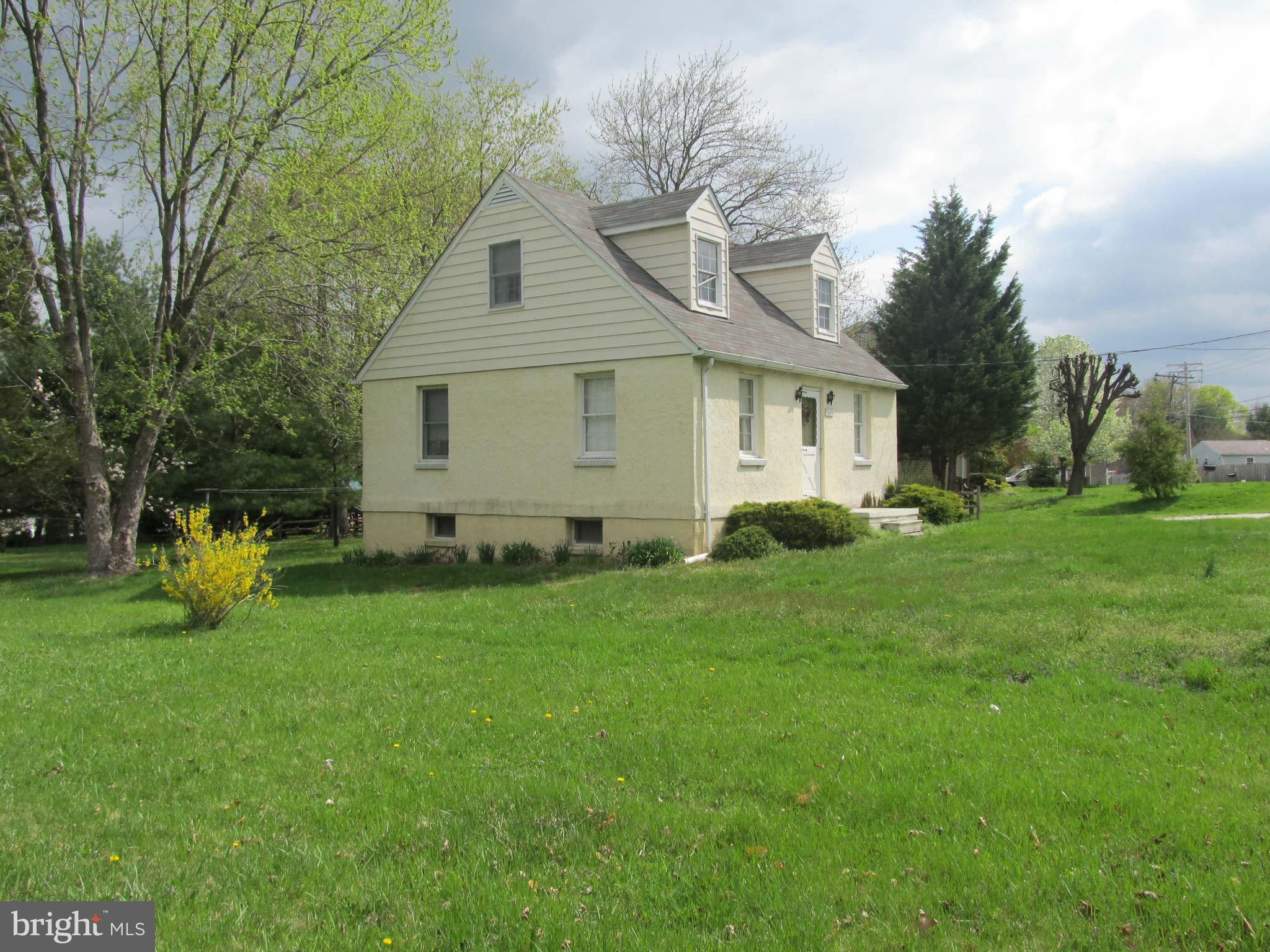 PERRY HALL - Residential