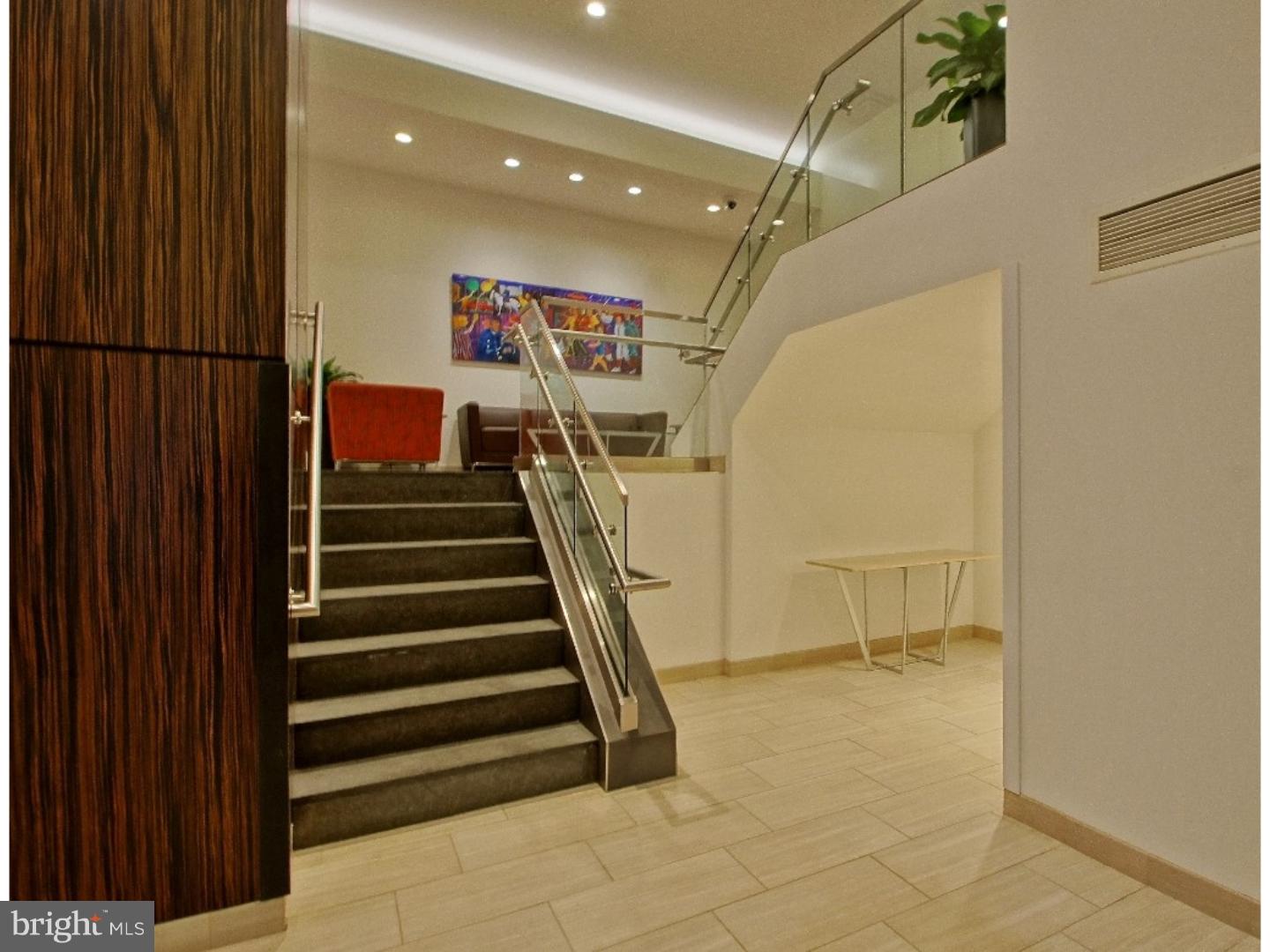 AVENUE OF THE ARTS - Residential Lease