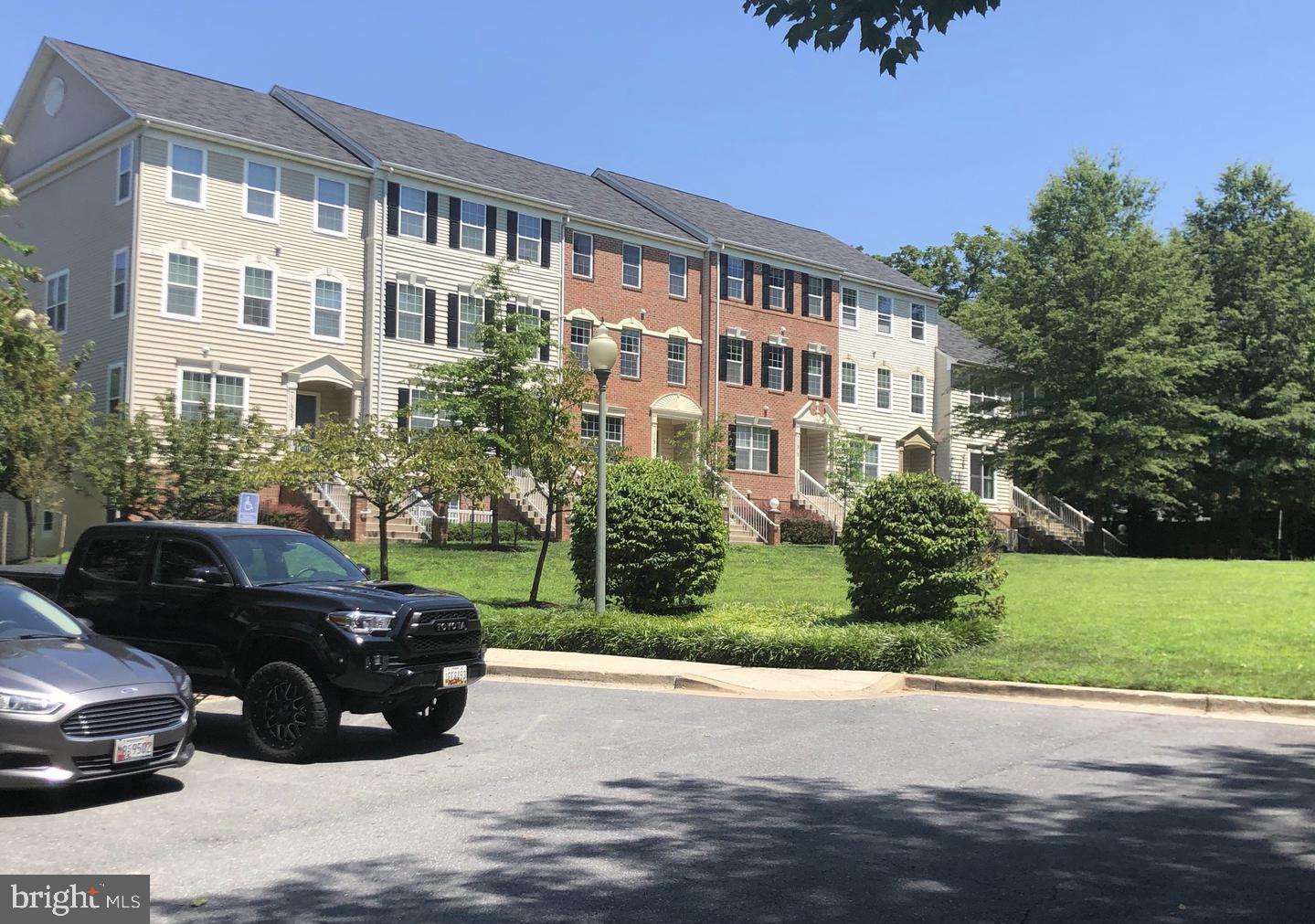 HEARTHSTONE VILLAGE - Residential Lease