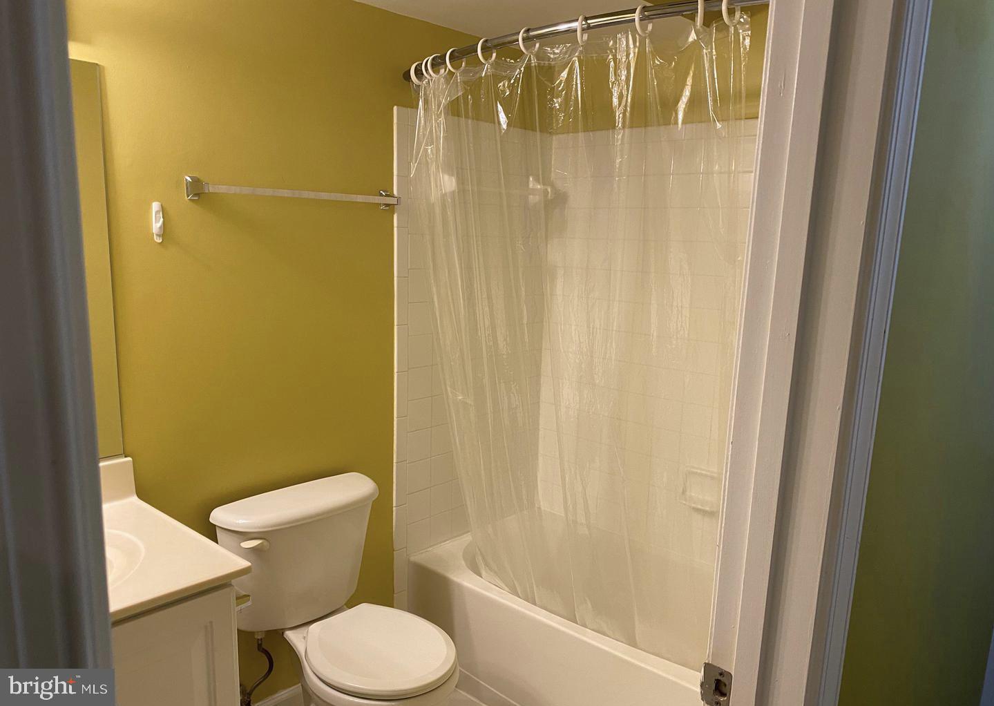 HEARTHSTONE VILLAGE - Residential Lease