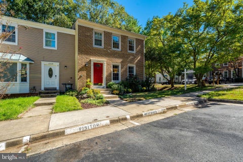 Townhouse For Sale - 10347 Pond Spice Terrace<br/> BURKE, VA 22015