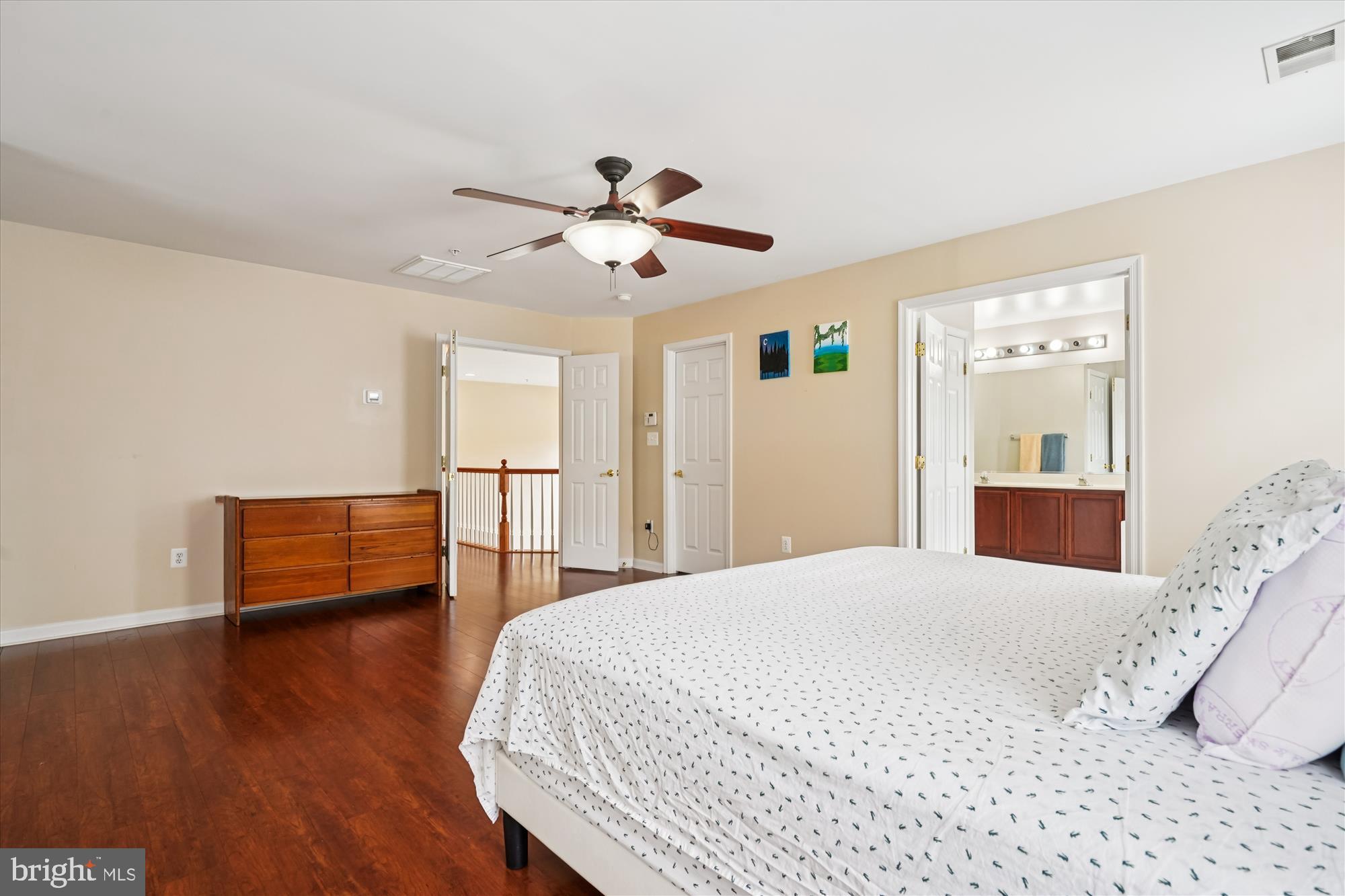 FRANKLIN SQUARE - Residential