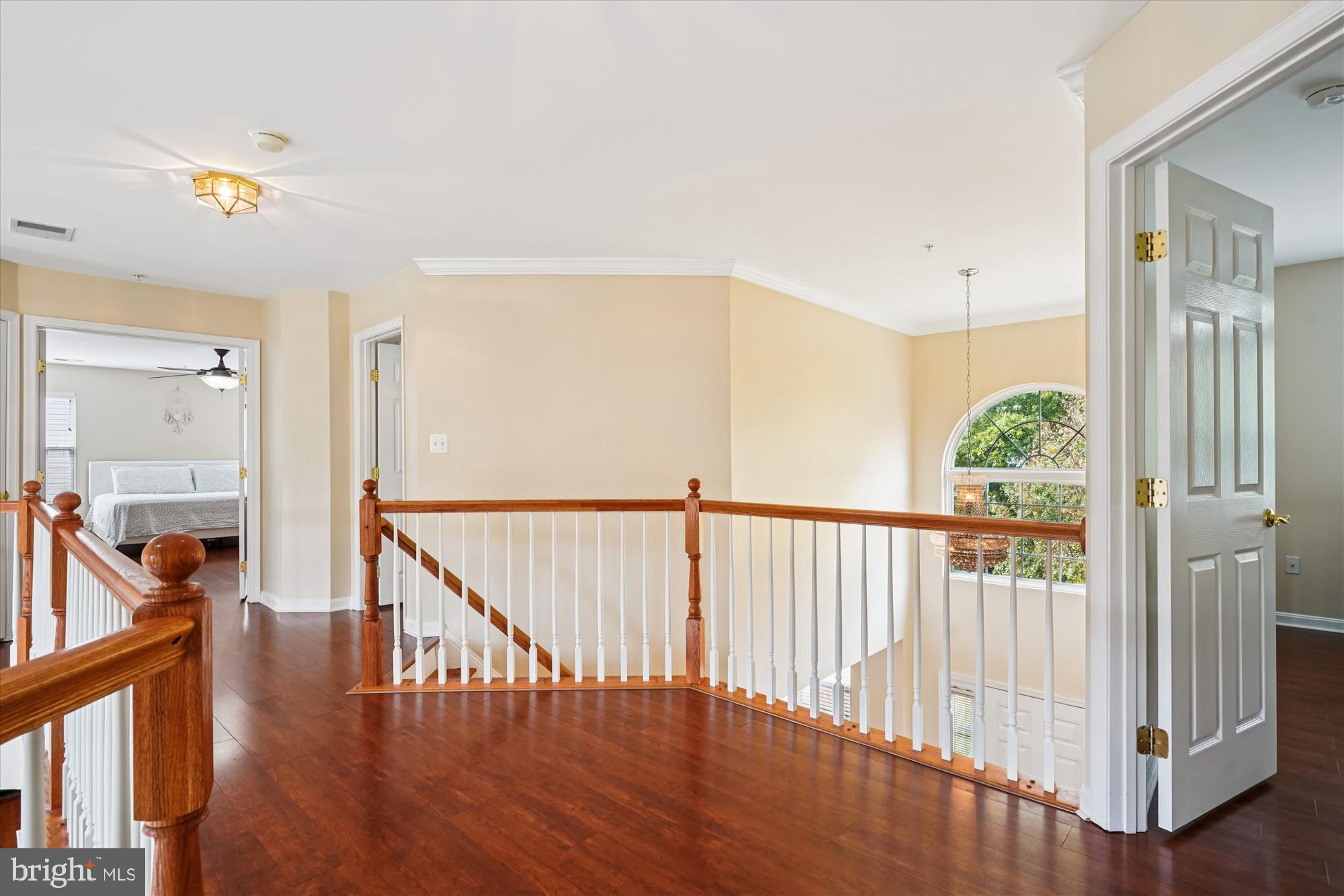 FRANKLIN SQUARE - Residential