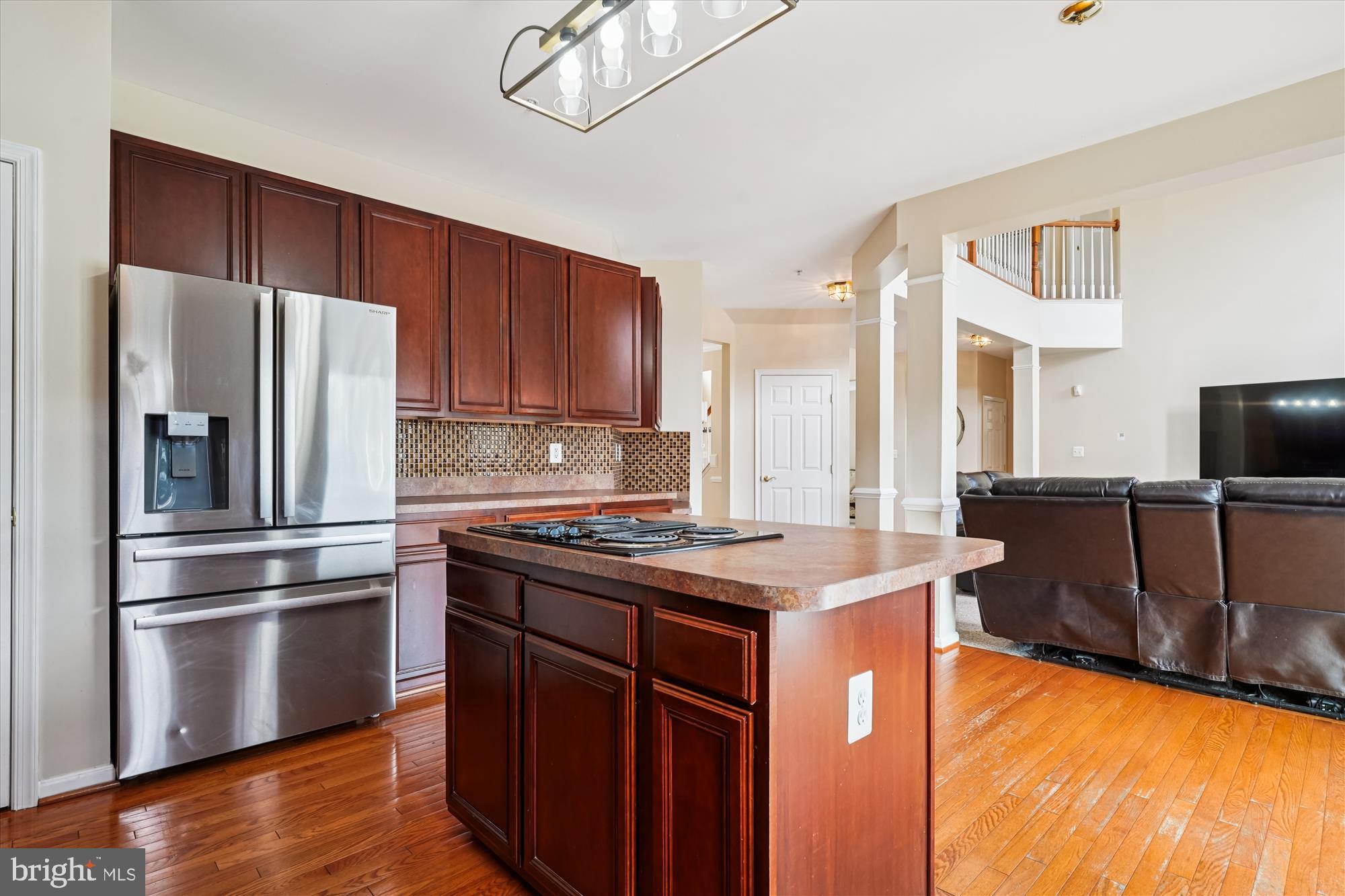 FRANKLIN SQUARE - Residential