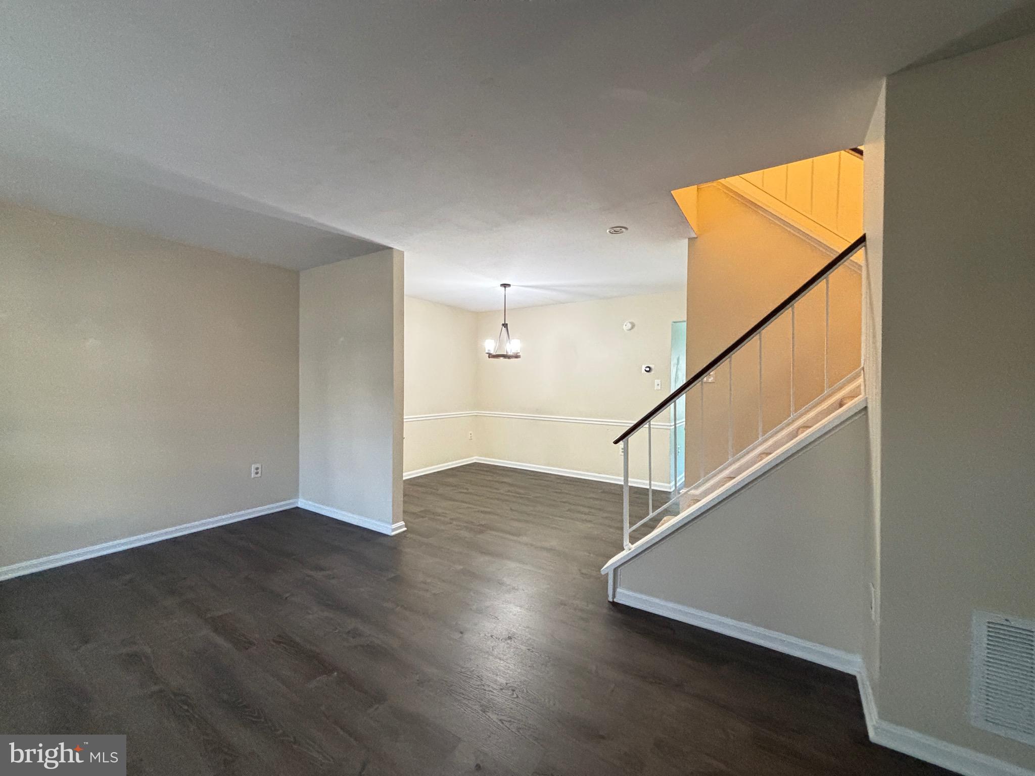 LITTLE ROCKY RUN - Residential Lease