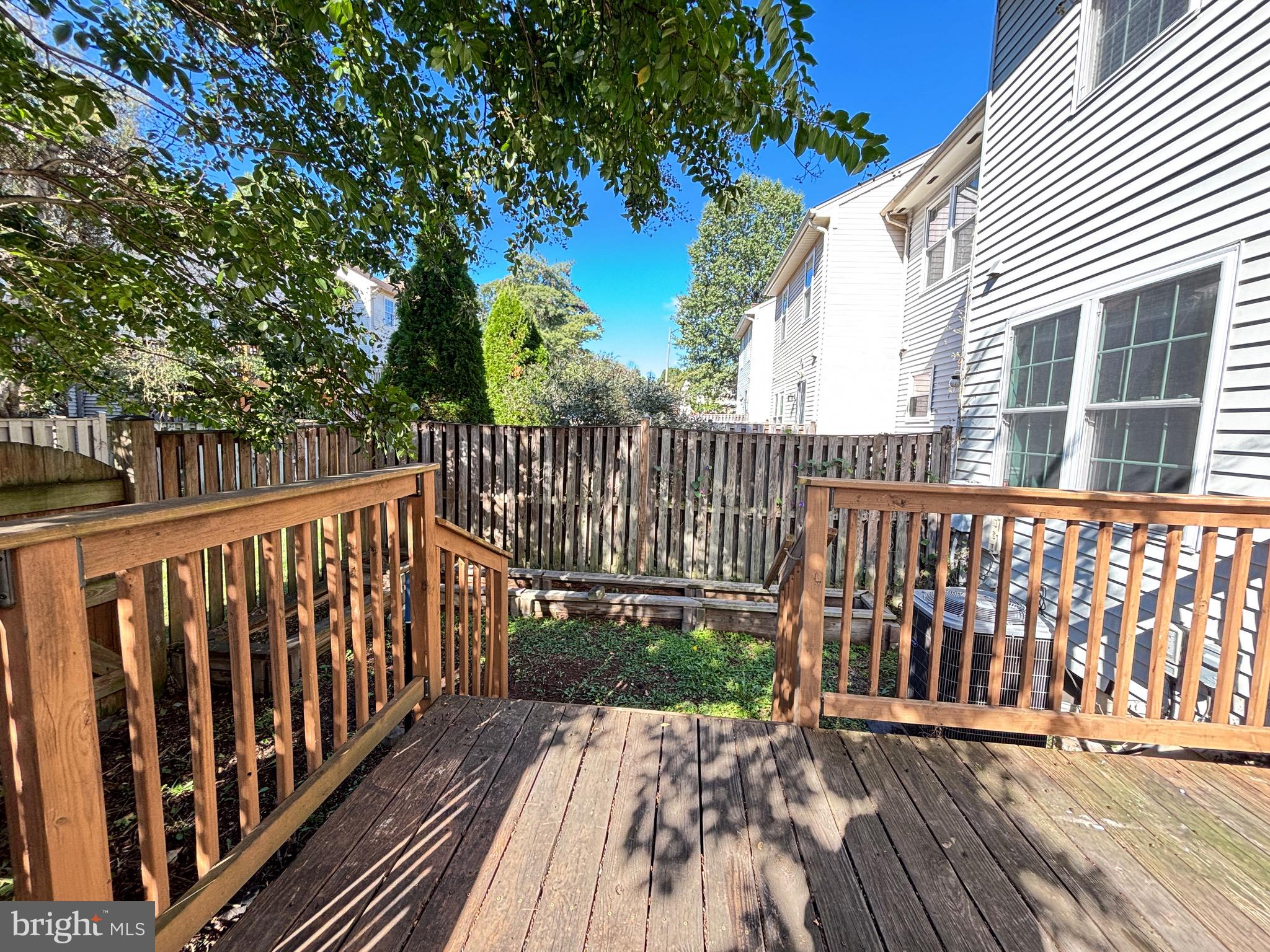 LITTLE ROCKY RUN - Residential Lease