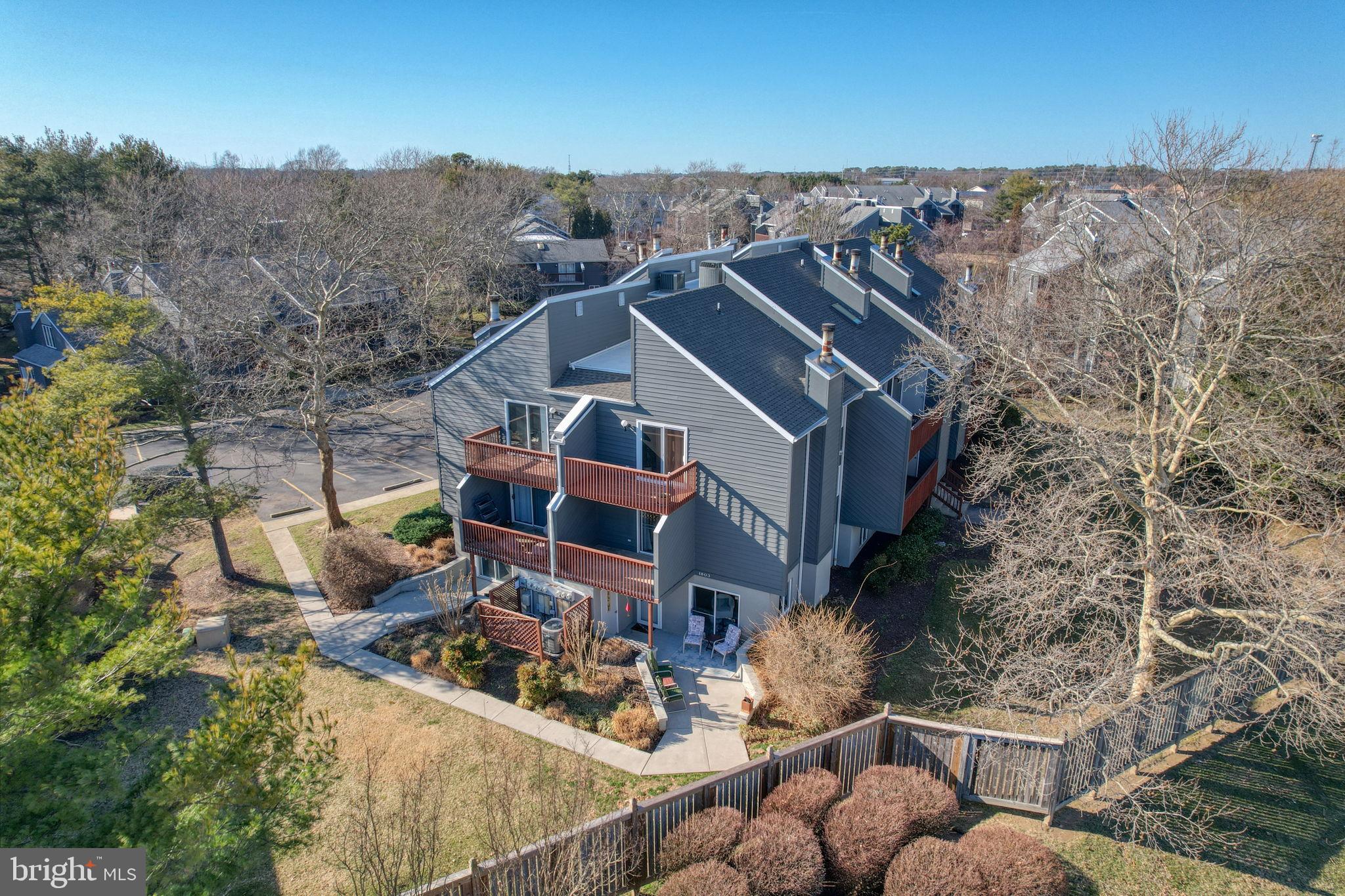 18 EAGLES LANDING ROAD 1803