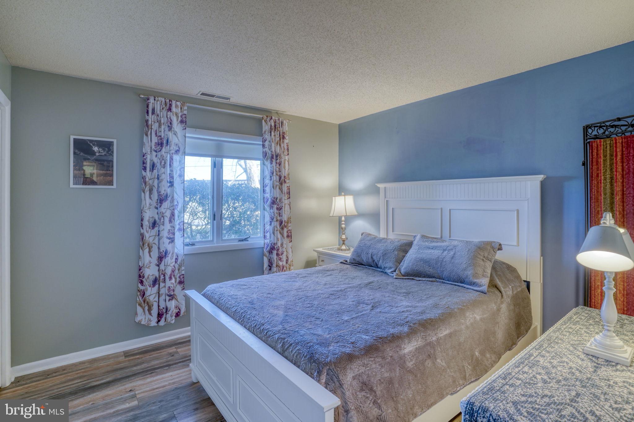 EAGLES LANDING I - Residential