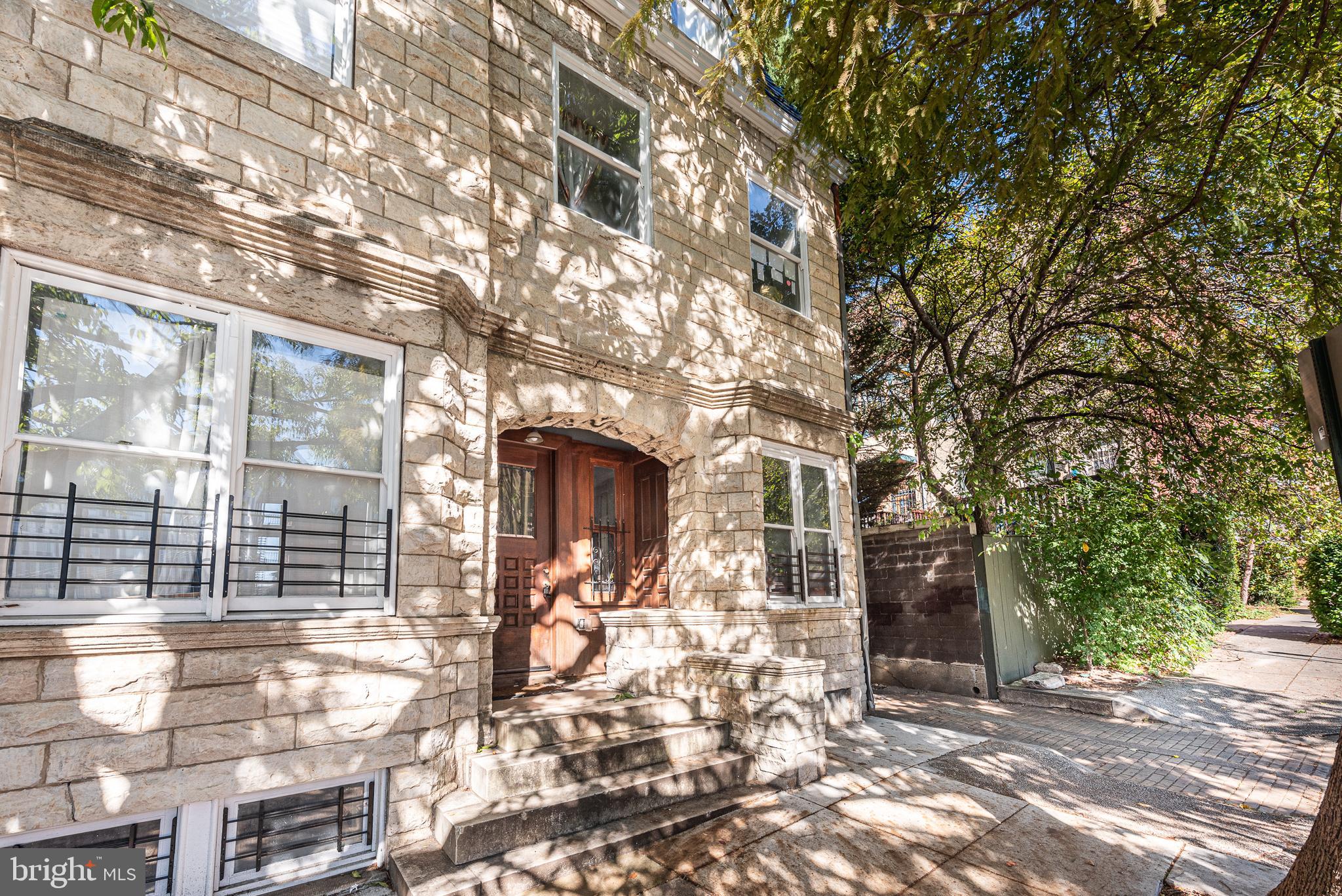 STATION NORTH ARTS DISTRICT - Residential Lease