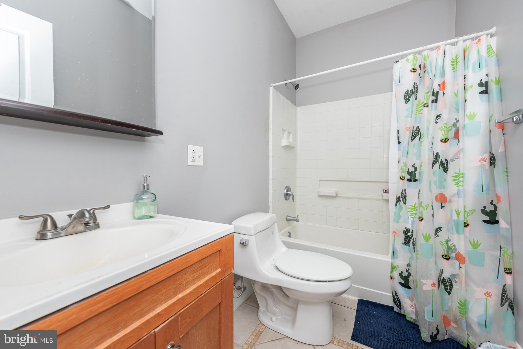 STATION NORTH ARTS DISTRICT - Residential Lease