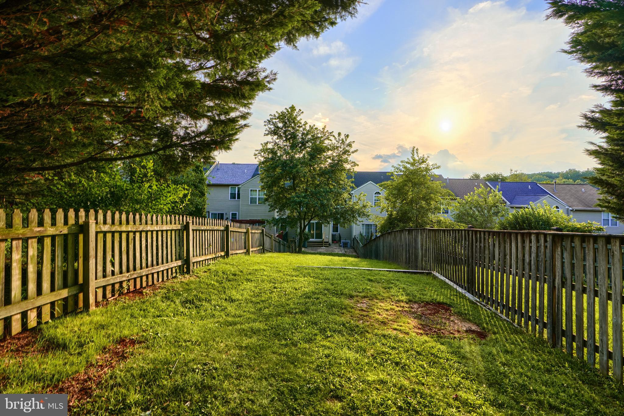 OAKHURST - Residential Lease