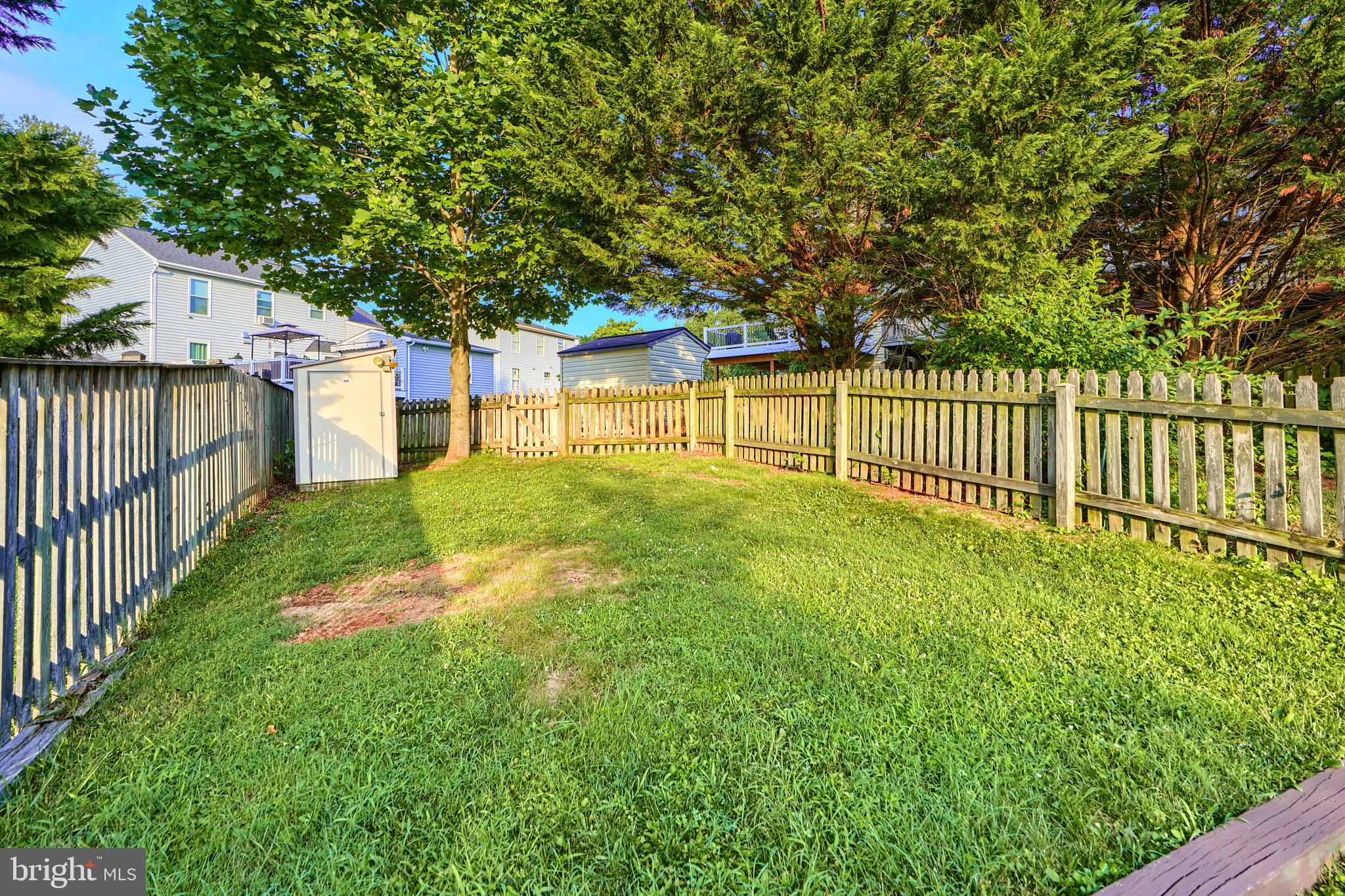 OAKHURST - Residential Lease