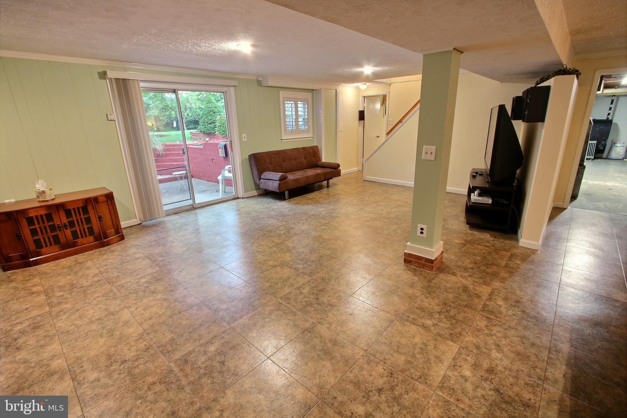 GERMANTOWN ESTATES - Residential