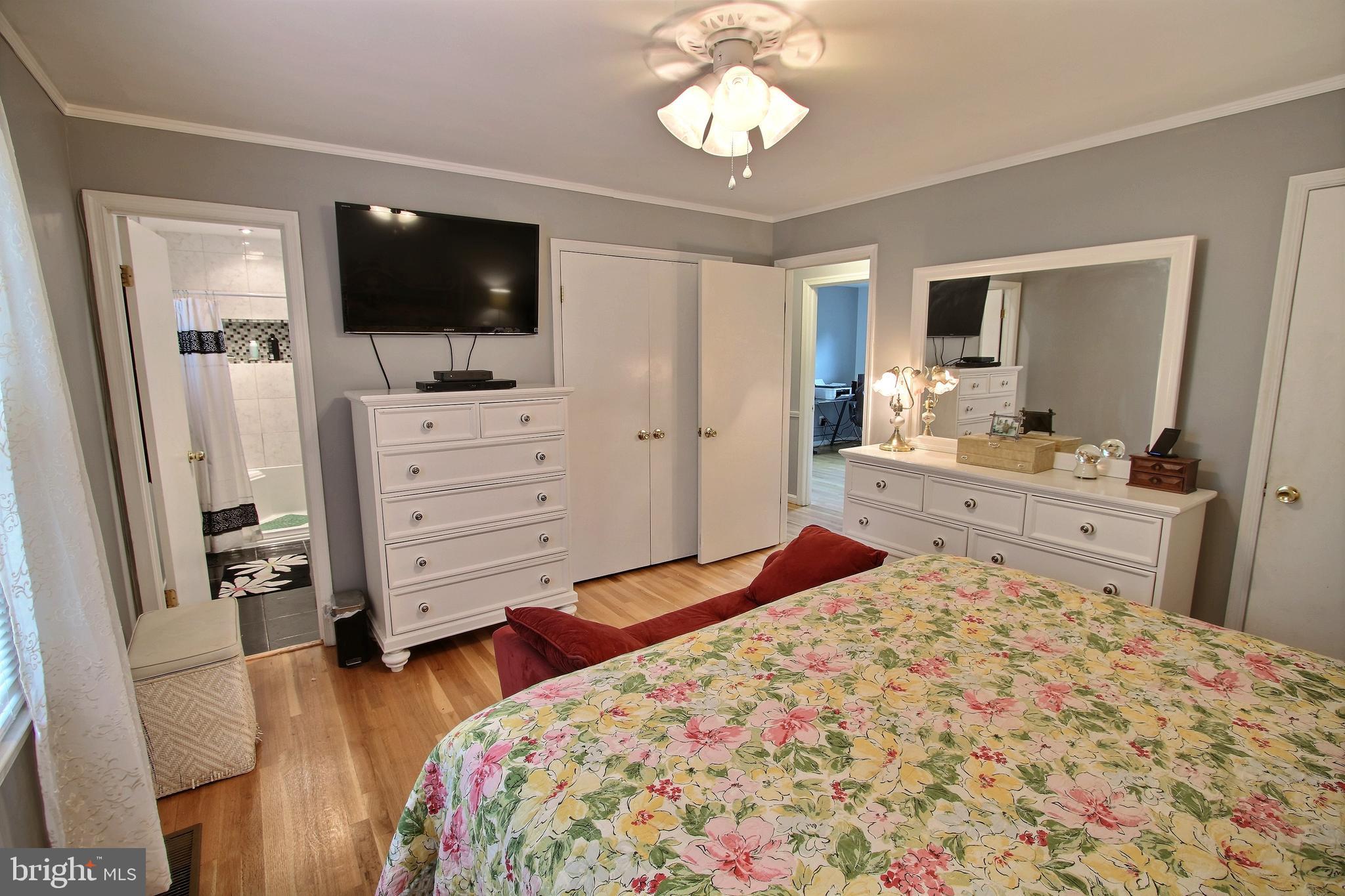 GERMANTOWN ESTATES - Residential