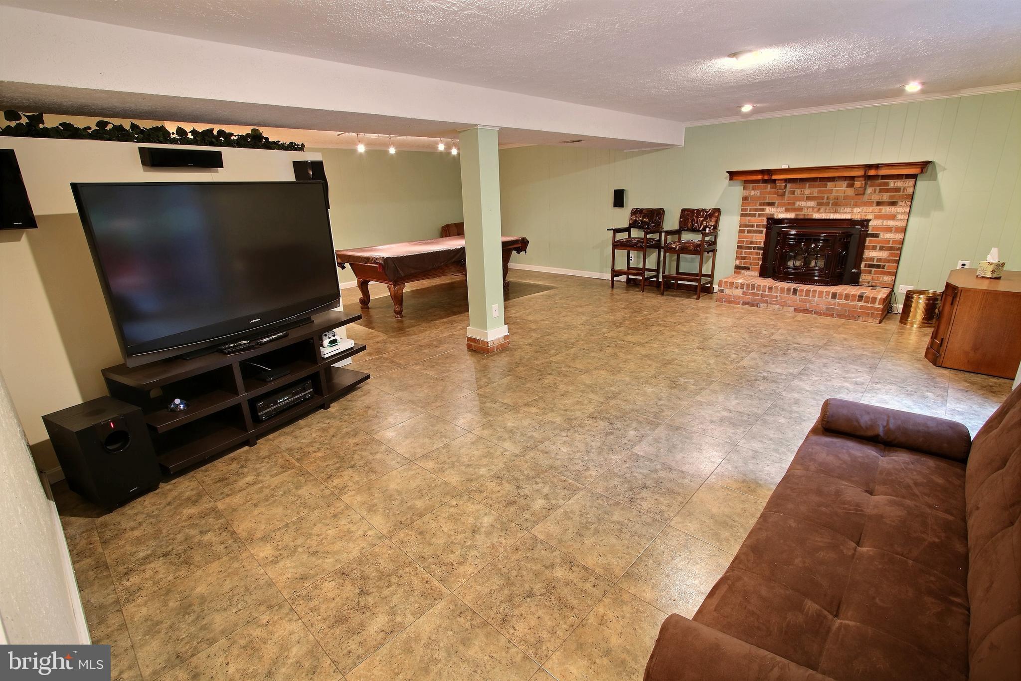 GERMANTOWN ESTATES - Residential