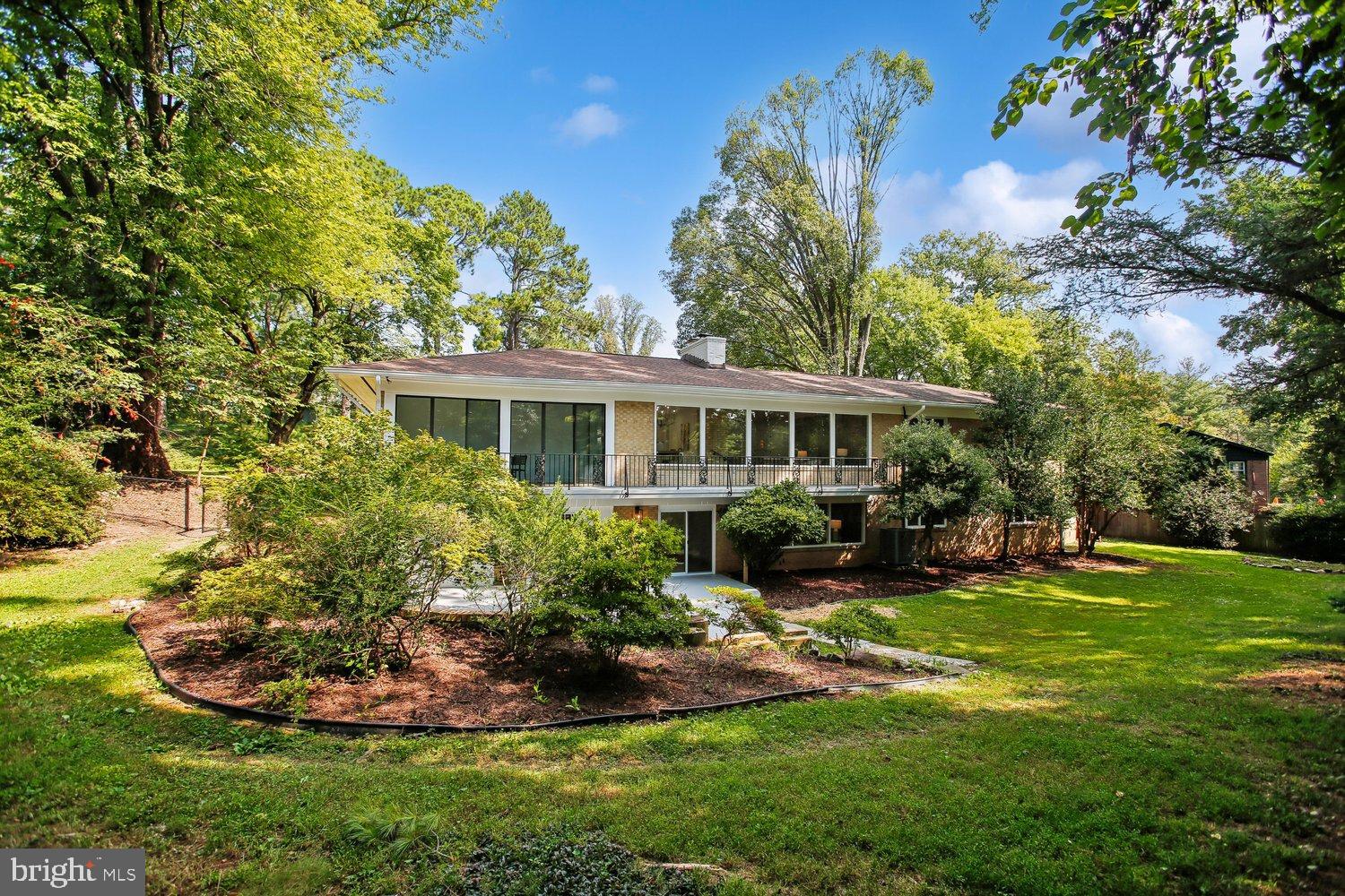 6533 COPA COURT