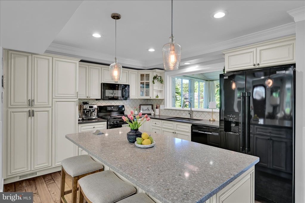 Photo of 1842 Longview Drive, LANCASTER, PA 17601 (MLS # PALA2083862)