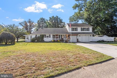 810 COLBY AVENUE DELRAN NJ 08075