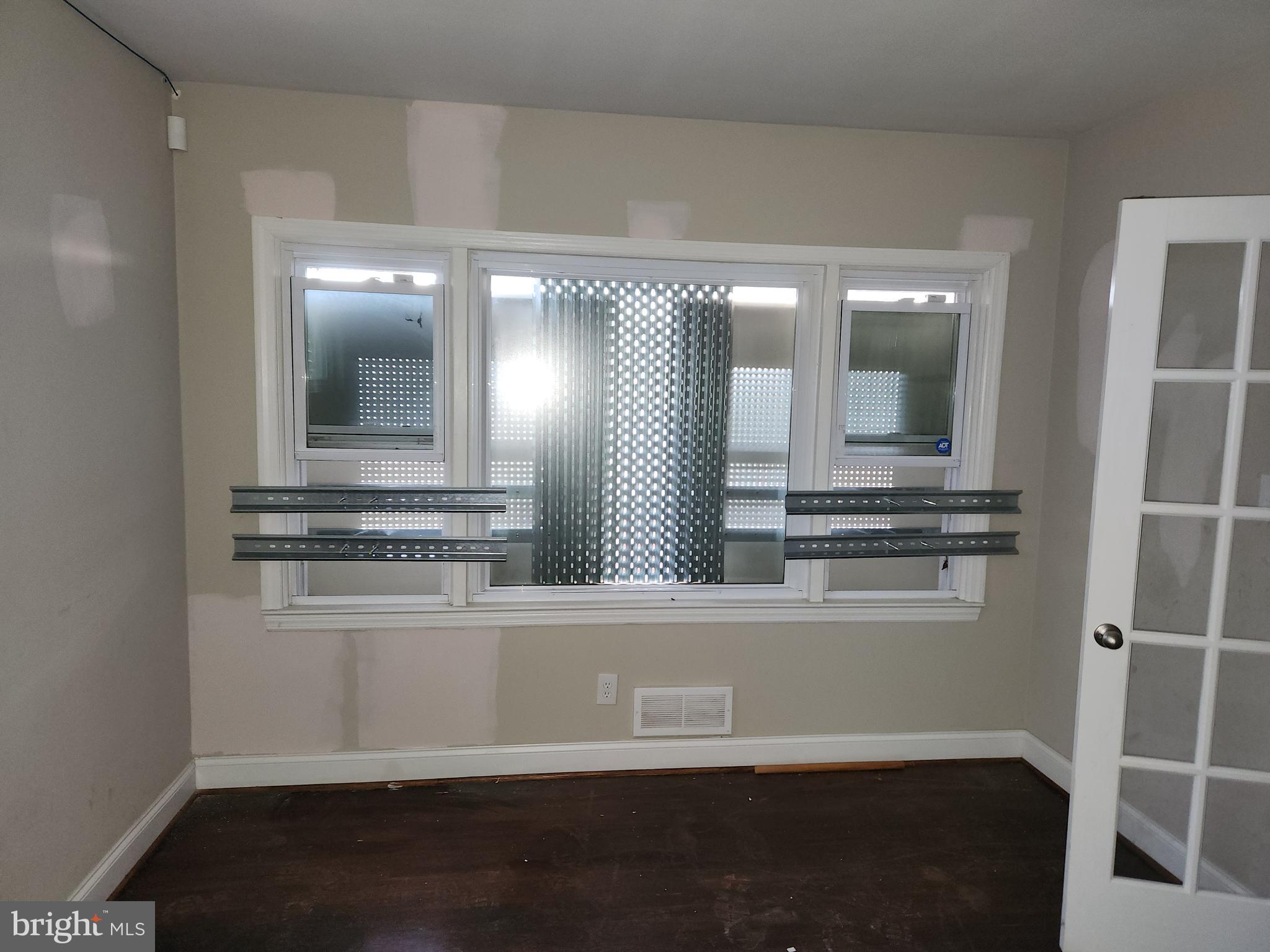 MOUNT WASHINGTON - Residential