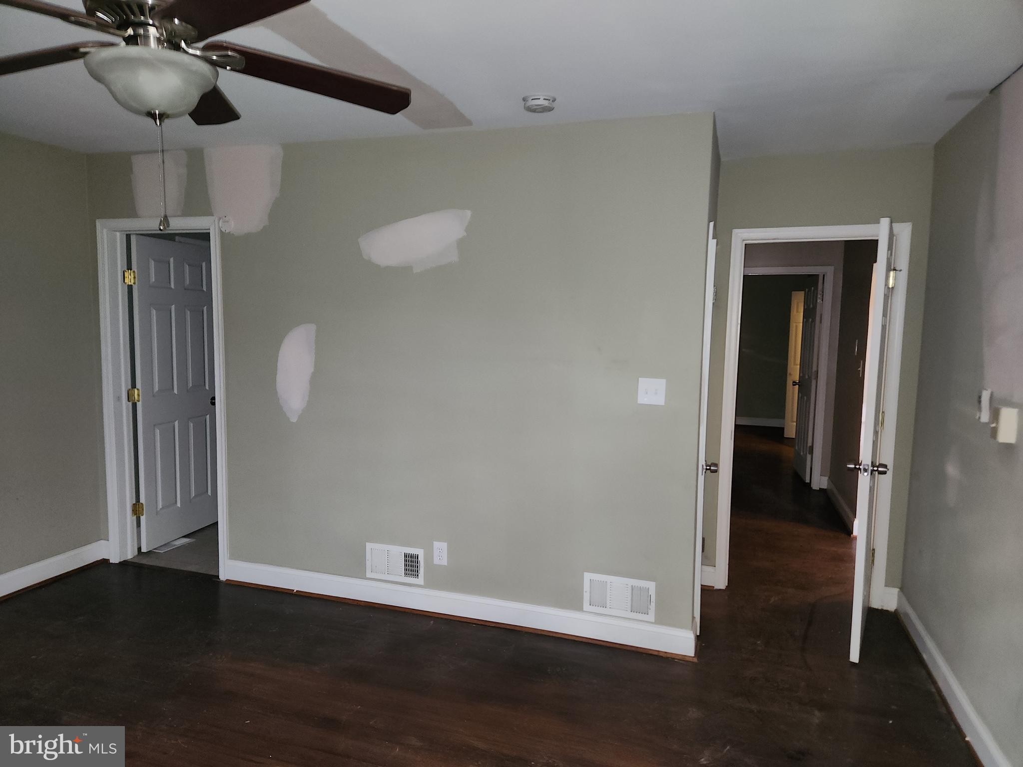 MOUNT WASHINGTON - Residential