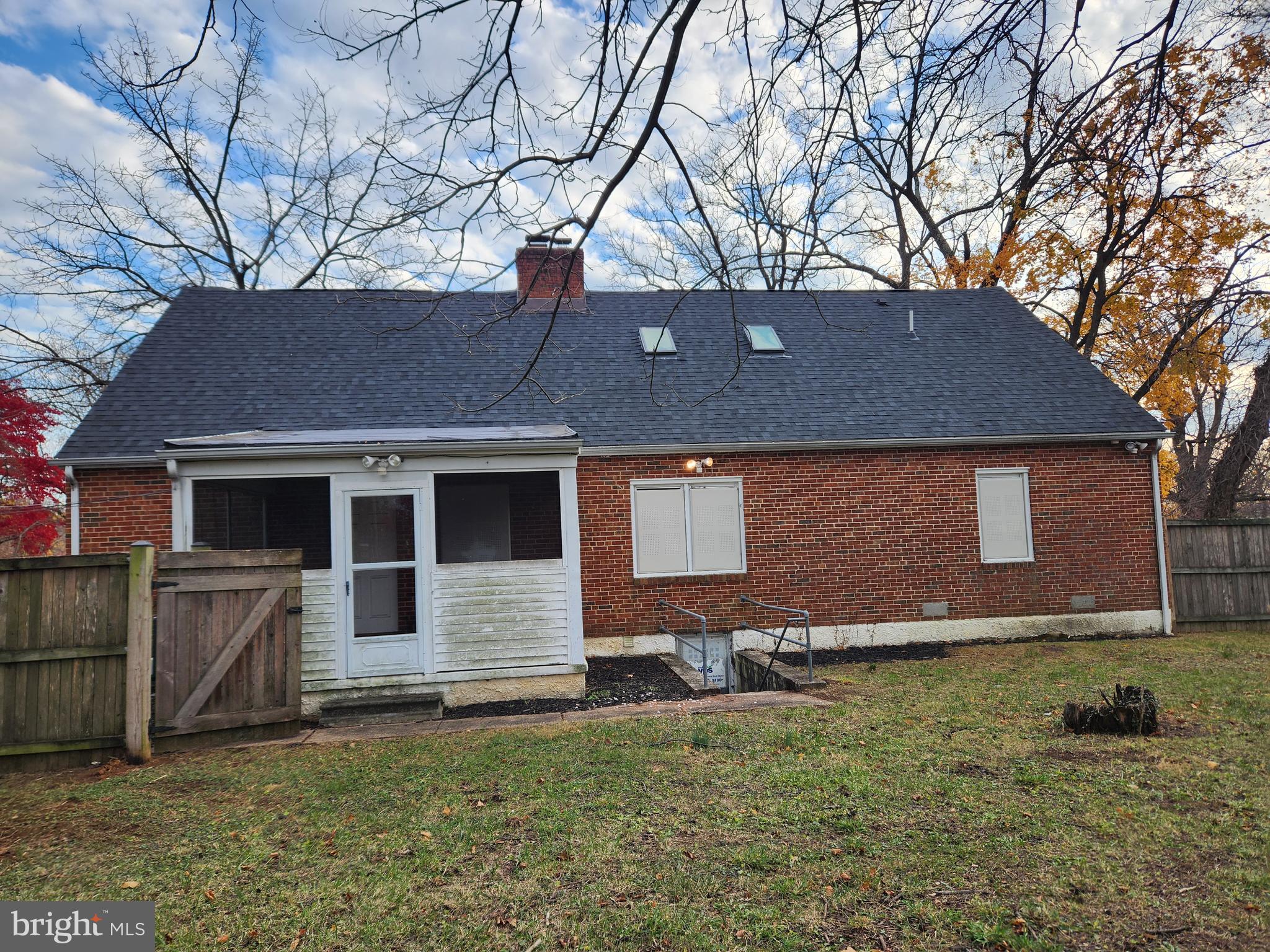 MOUNT WASHINGTON - Residential
