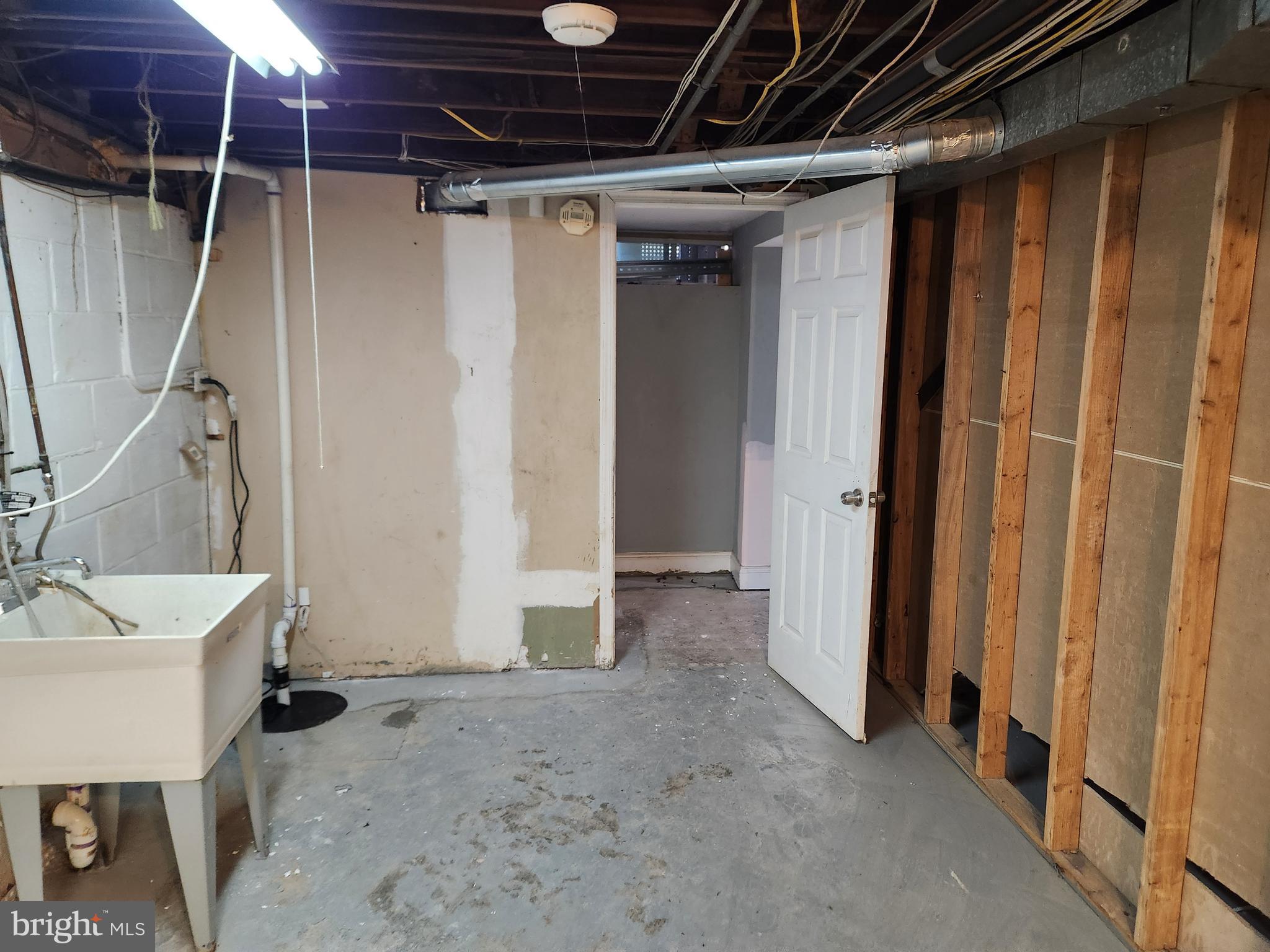 MOUNT WASHINGTON - Residential