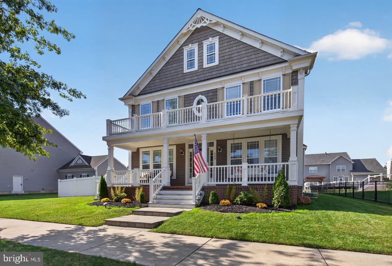 248 WICKERBERRY DRIVE