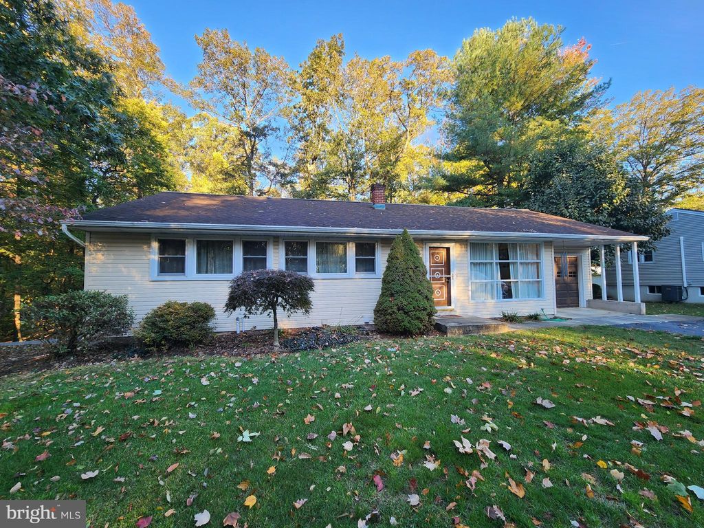 Photo of 5640 Elizabethtown Rd, MANHEIM, PA 17545 (MLS # PALA2078752)