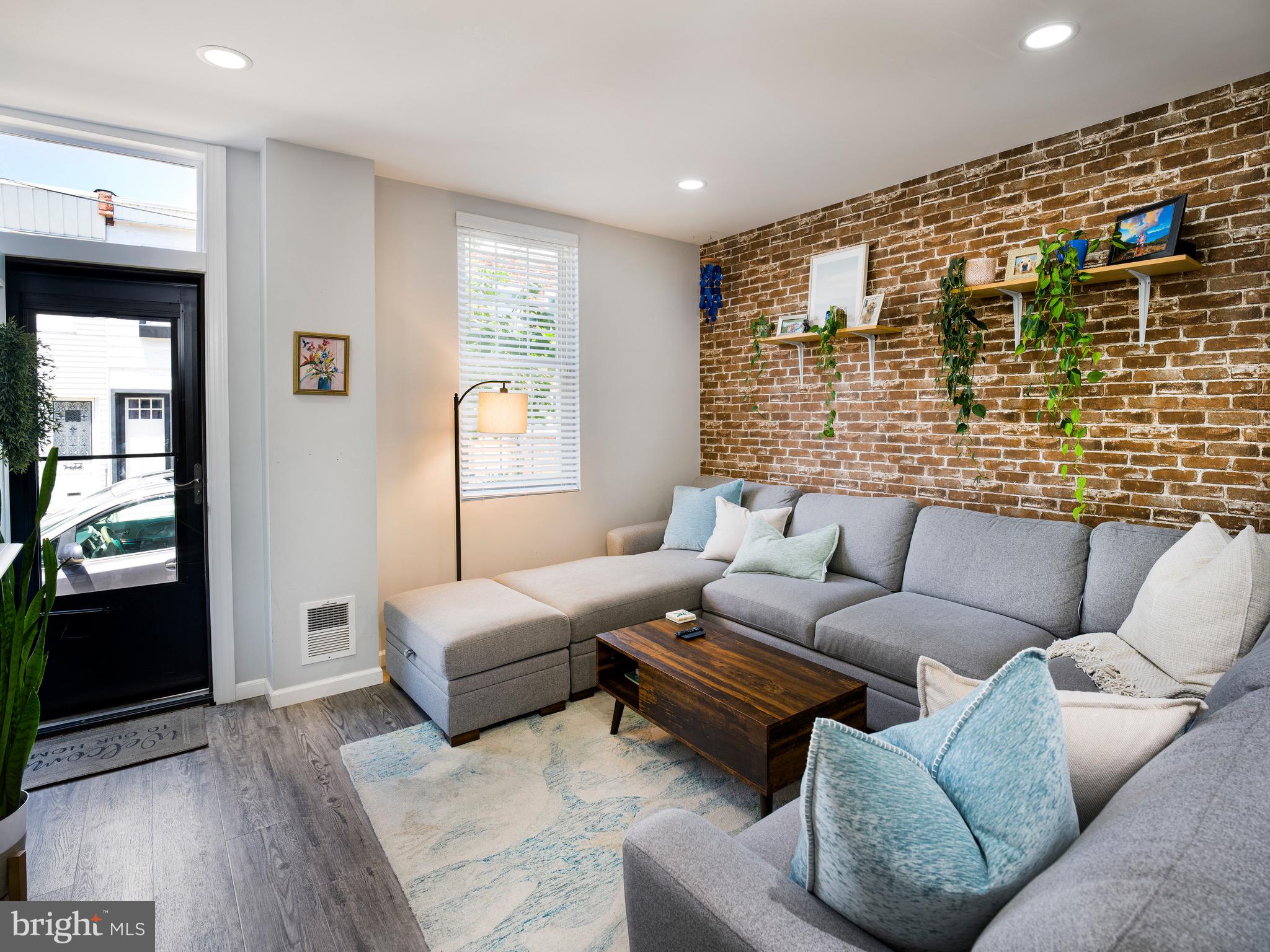 2213 RITTER STREET