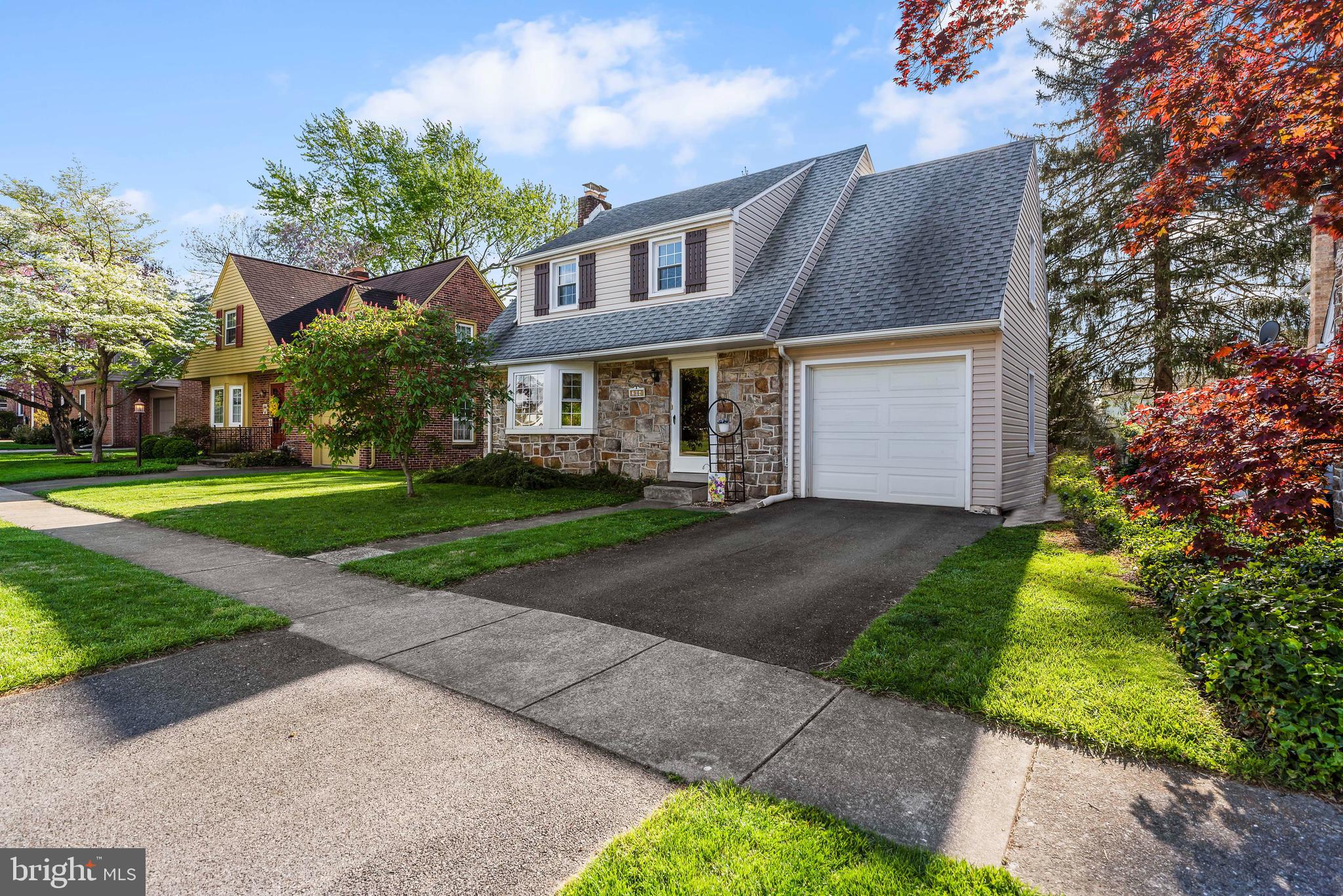 HAINES ACRES/EAST YORK - Residential