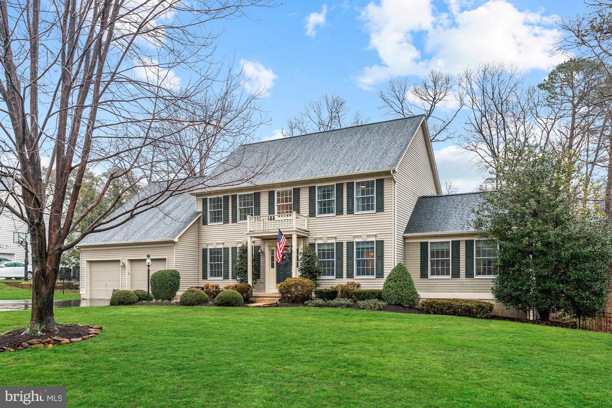 Updated Colonial on Gorgeous Nearly 1 Acre Lot, backing to Protected Woods and just steps from Kinder Park! Renovations include Gourmet Kitchen and Luxurious Master Bath, Brazilian Teak Hardwoods, Dual-Zone HVAC and Brand New Architectural Shingle Roof! Fantastic Screened Porch and Deck Overlook the Vast, Private Rear Yard, Backing to a Wooded section of Kinder Park. Trail at end of Cul-de-sac leads into the park. Benfield Elementary and Severna Park Middle and High!