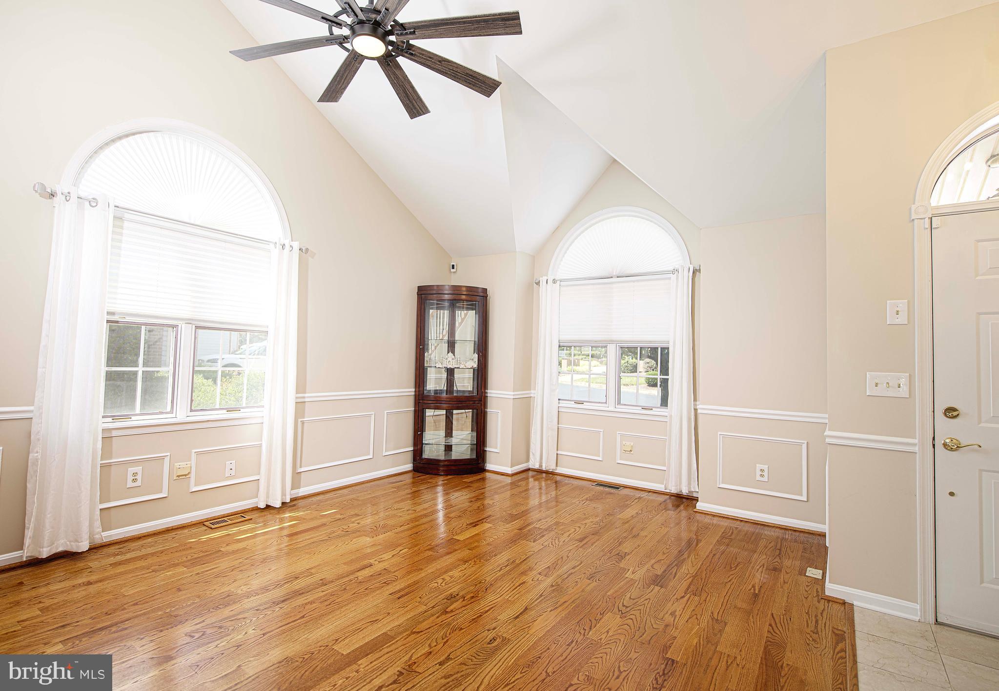 GLEN GATE - Residential