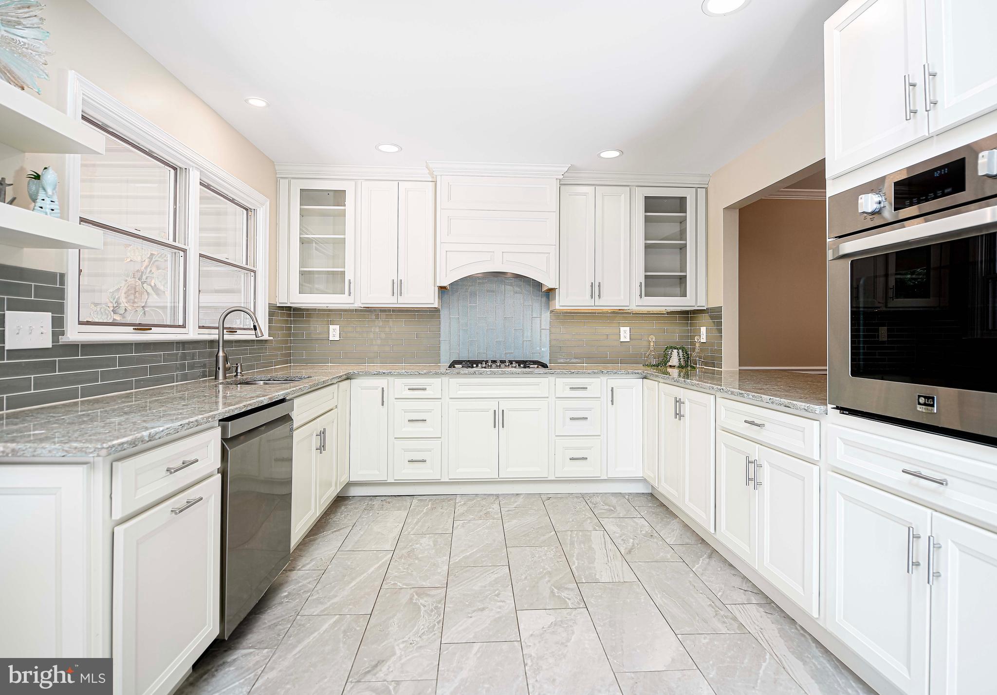 GLEN GATE - Residential