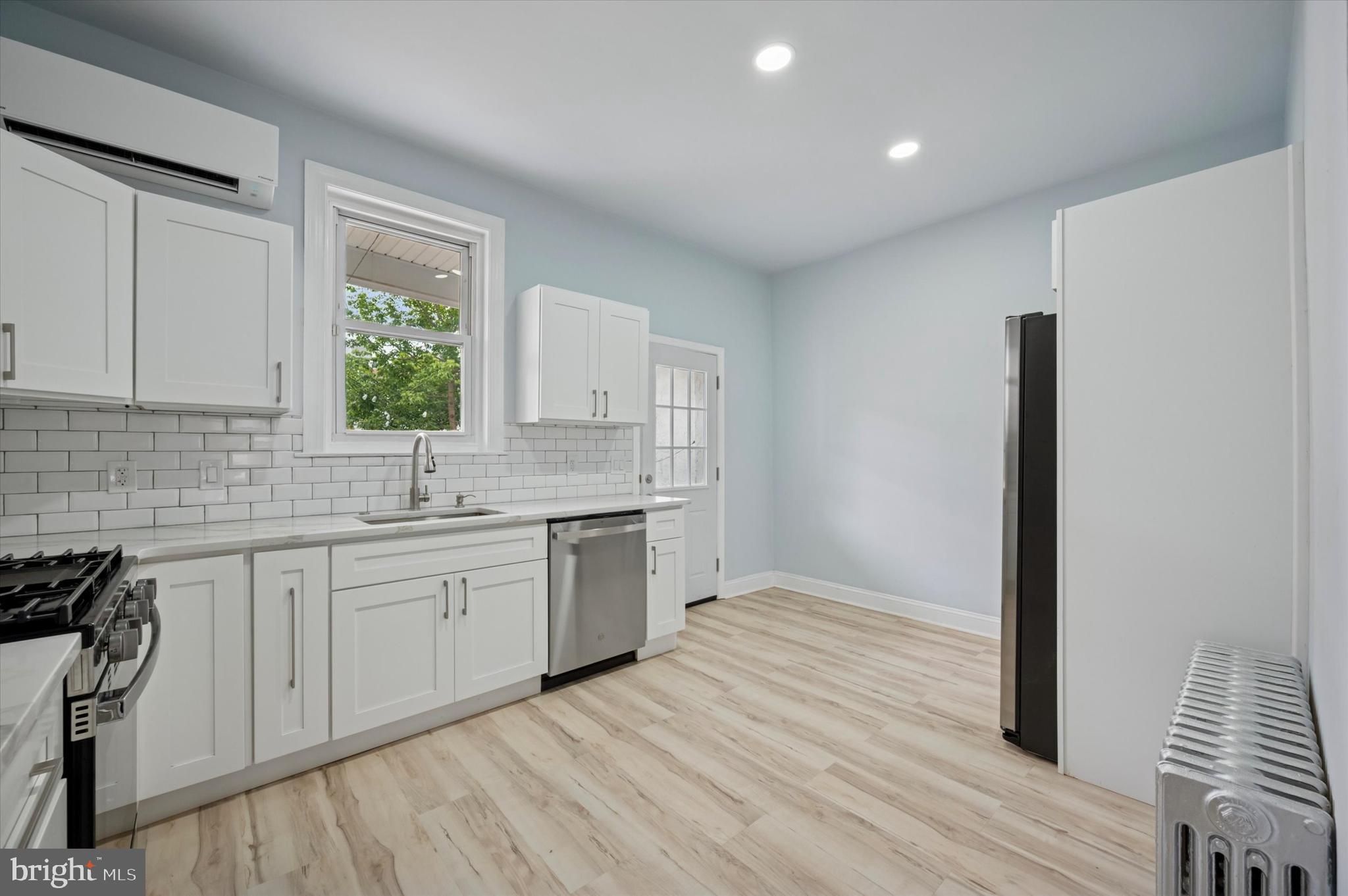 151 JAMESTOWN AVENUE