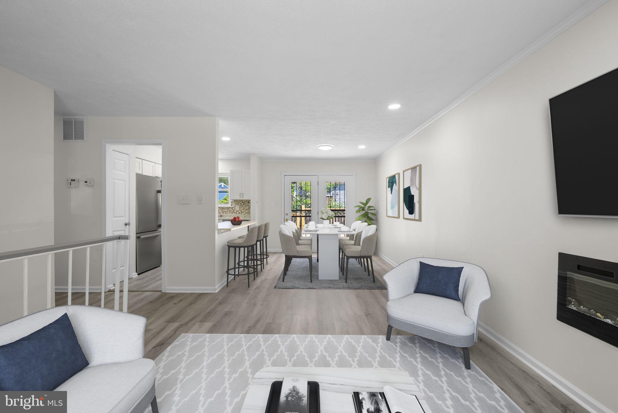 CLINTON WOODS - Residential