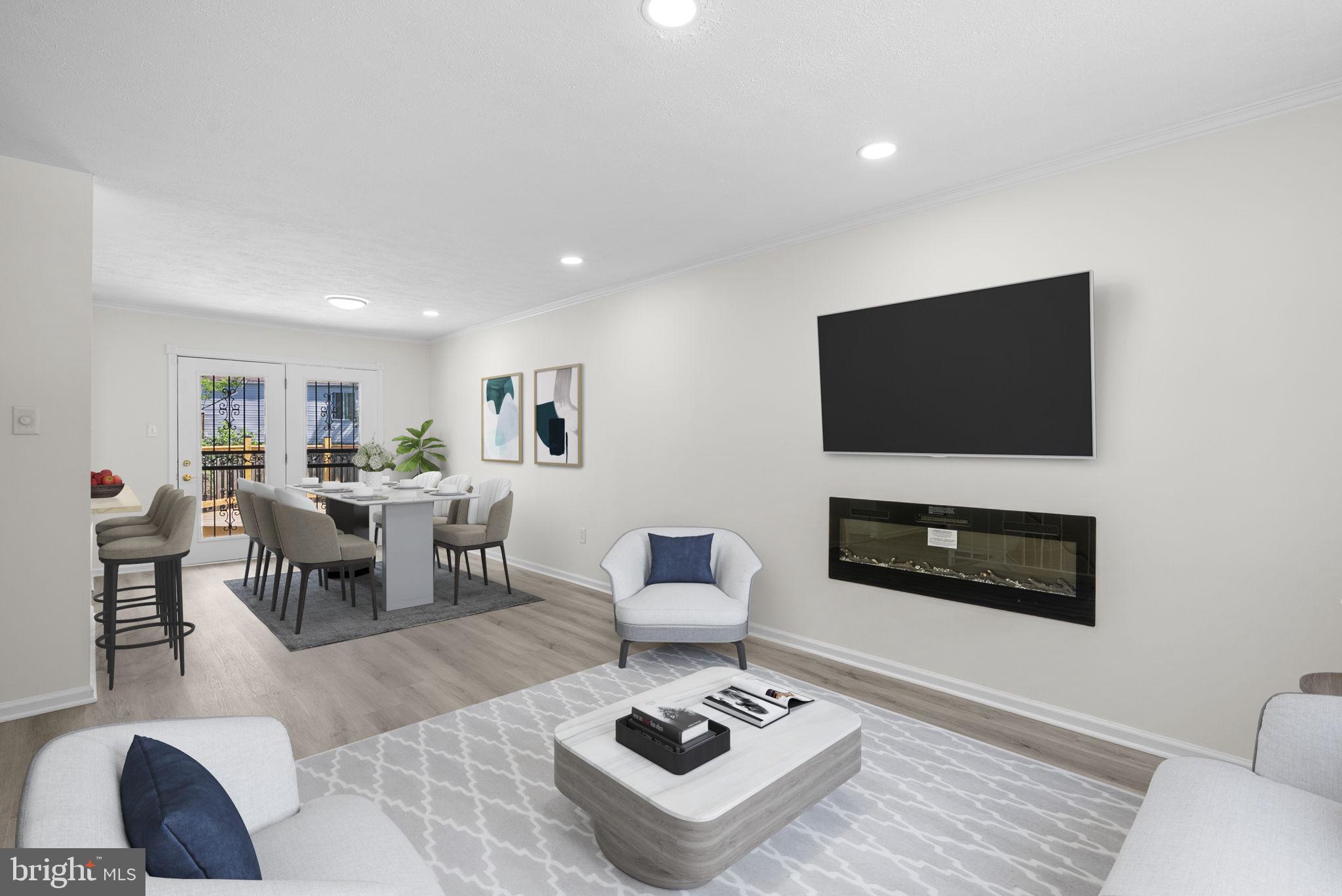 CLINTON WOODS - Residential