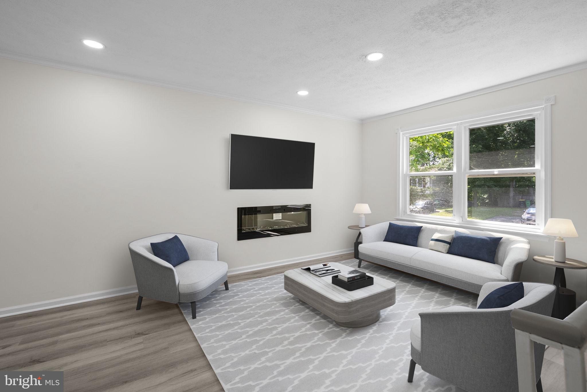 CLINTON WOODS - Residential