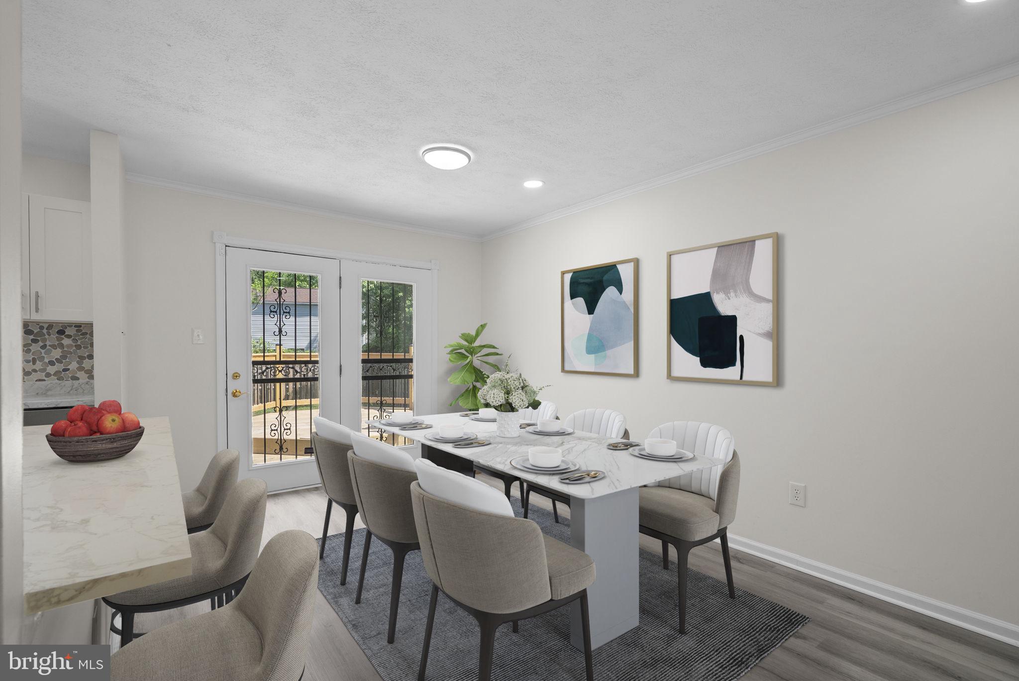 CLINTON WOODS - Residential