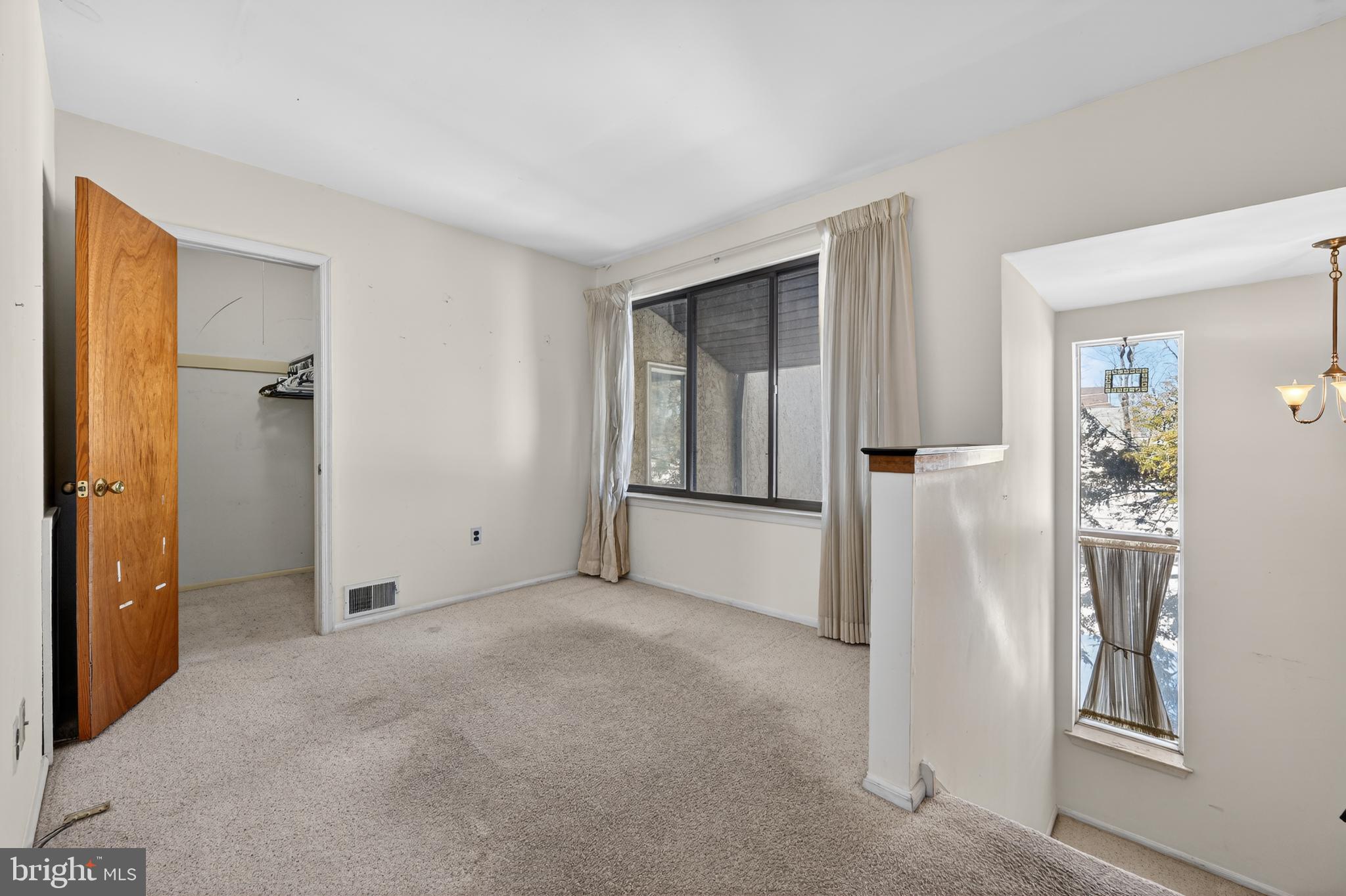 CHESTNUT GROVE - Residential