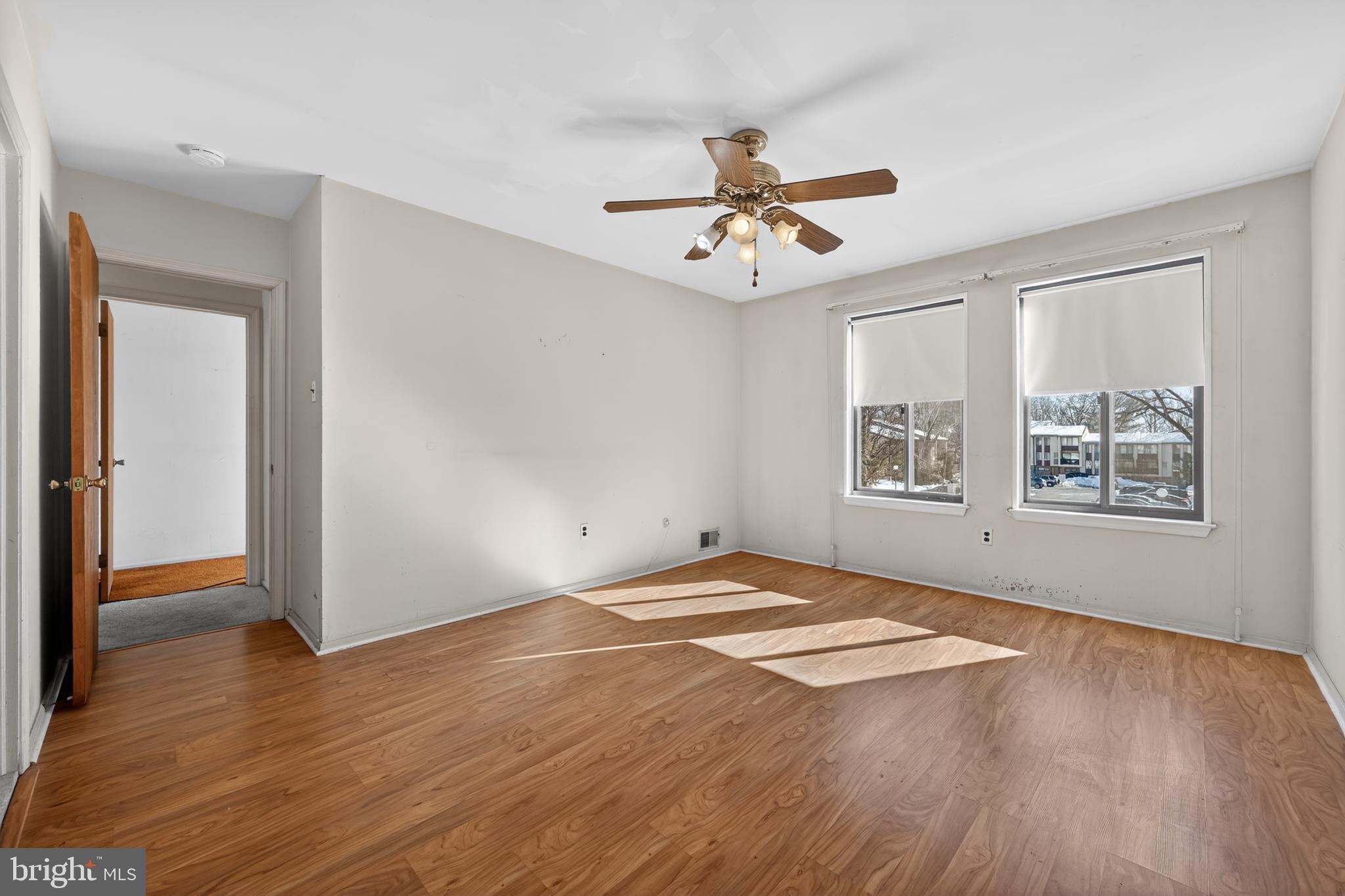 CHESTNUT GROVE - Residential