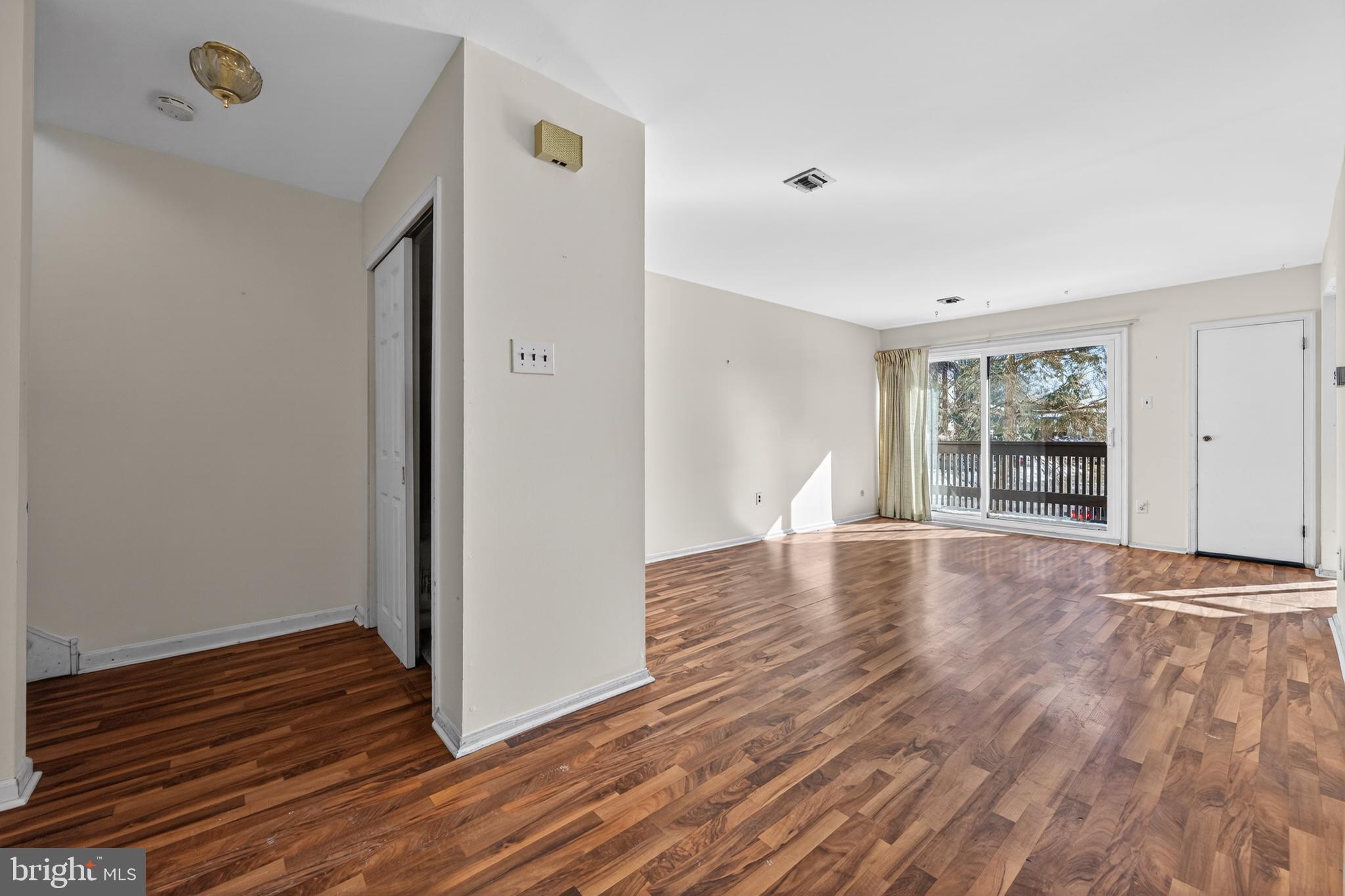 CHESTNUT GROVE - Residential