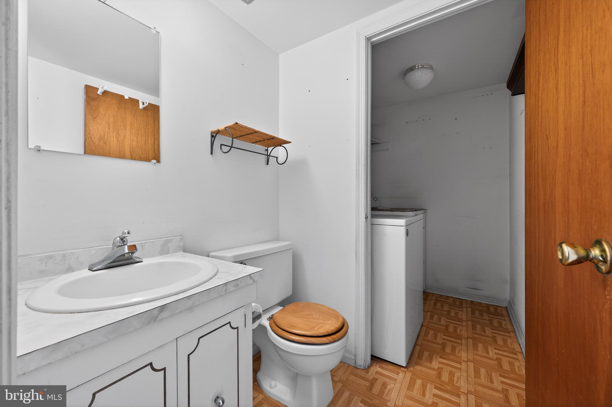 CHESTNUT GROVE - Residential