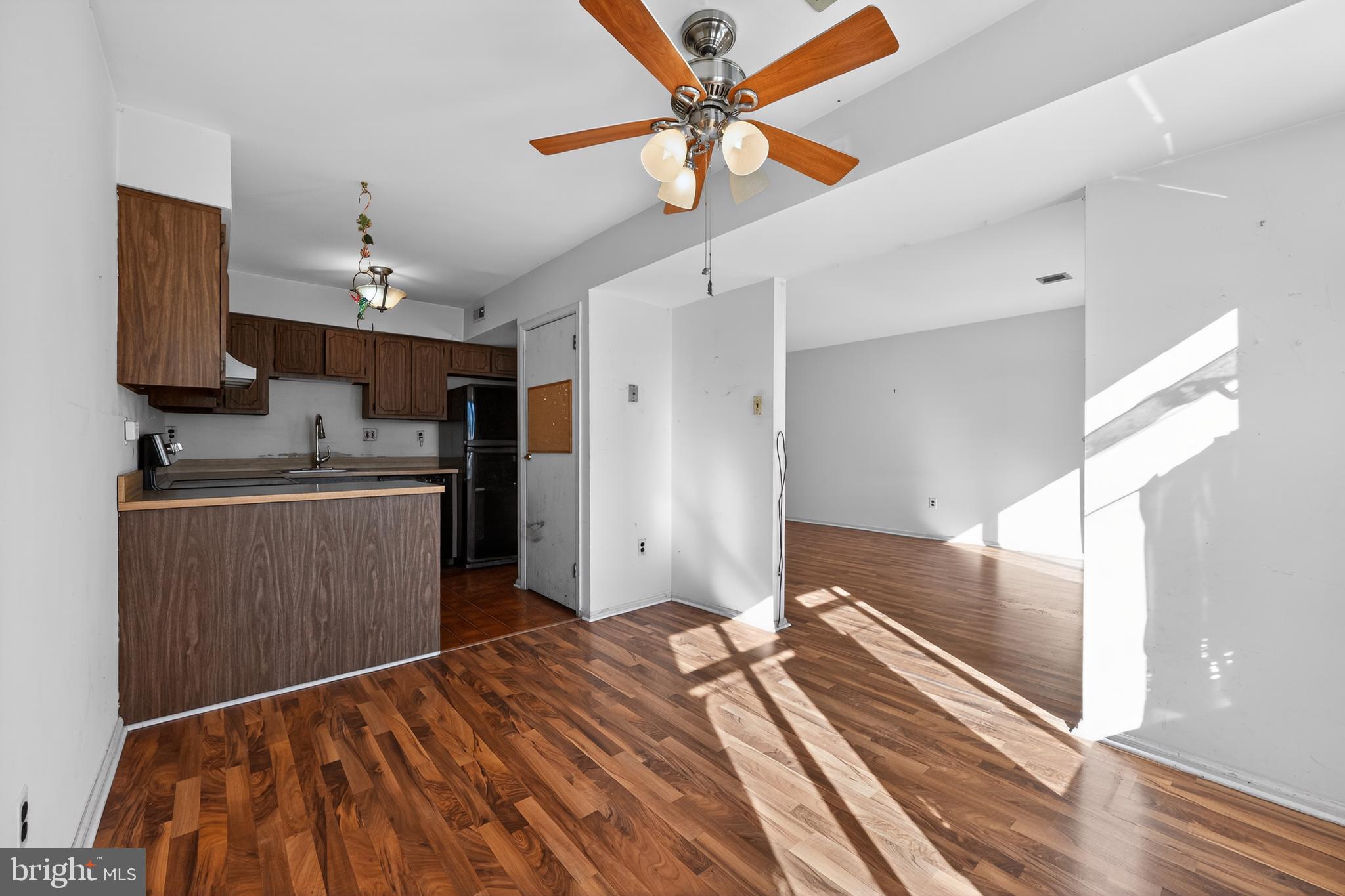 CHESTNUT GROVE - Residential