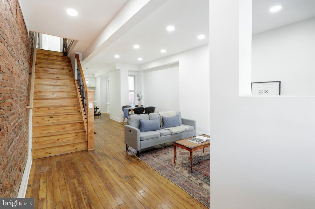 Photo of 218 E Ross Street, LANCASTER, PA 17602 (MLS # PALA2084056)