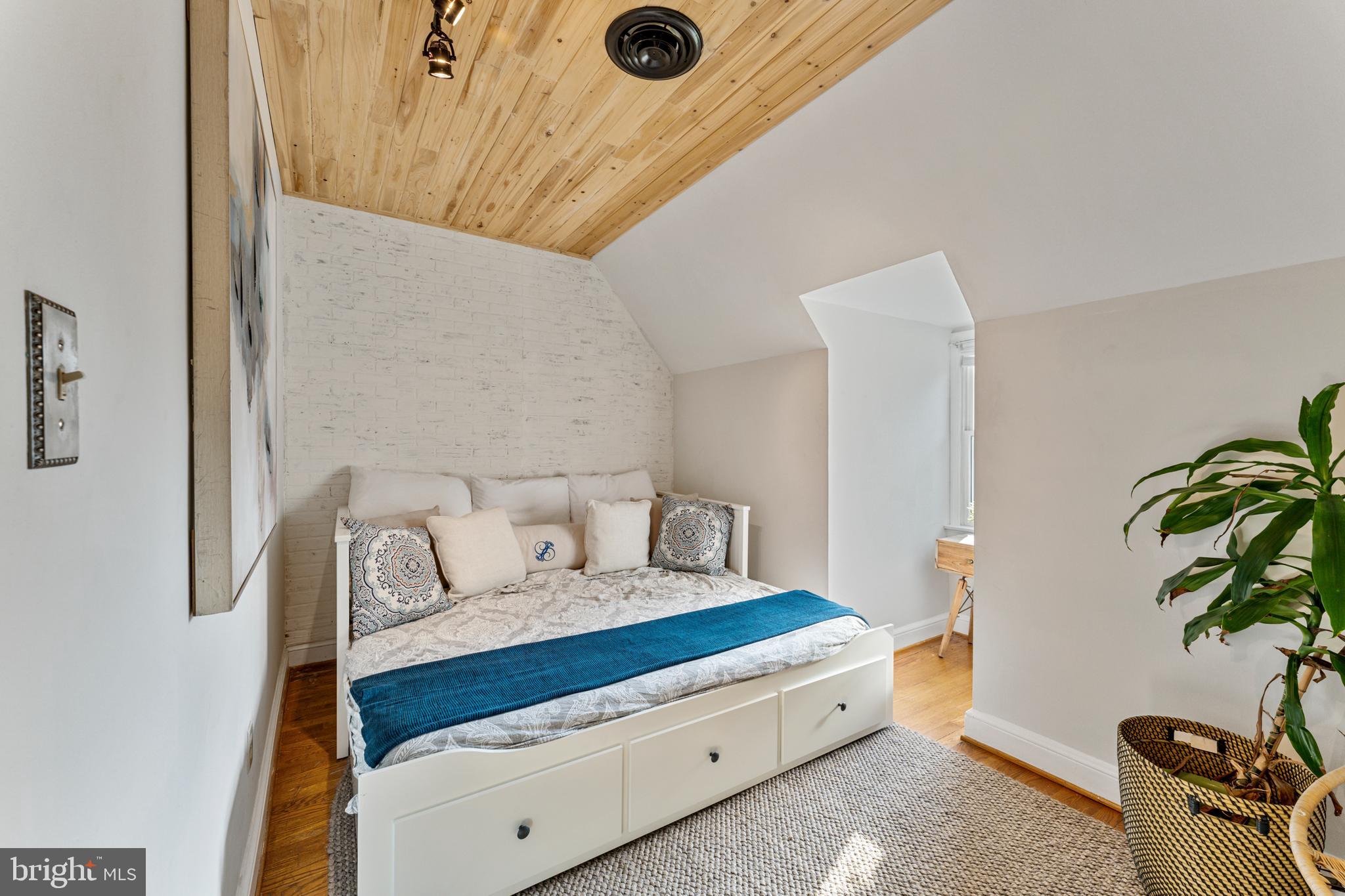 INDIAN SPRING TERRACE - Residential