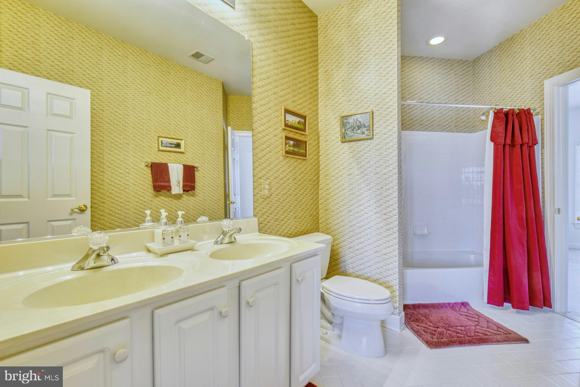 FARRCROFT - Residential